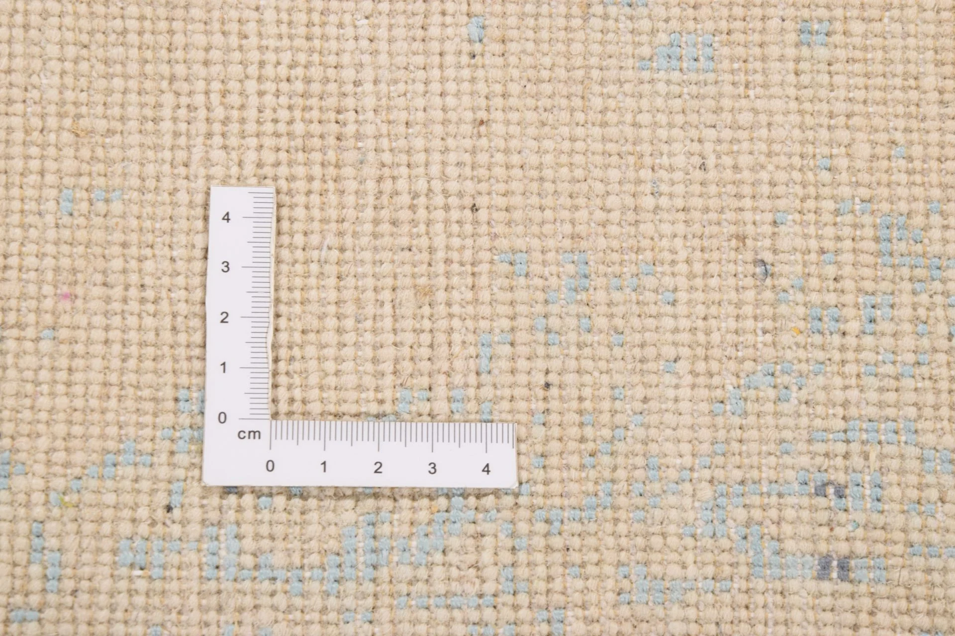 Indian Rug 267 × 368 cm, hand-knotted
