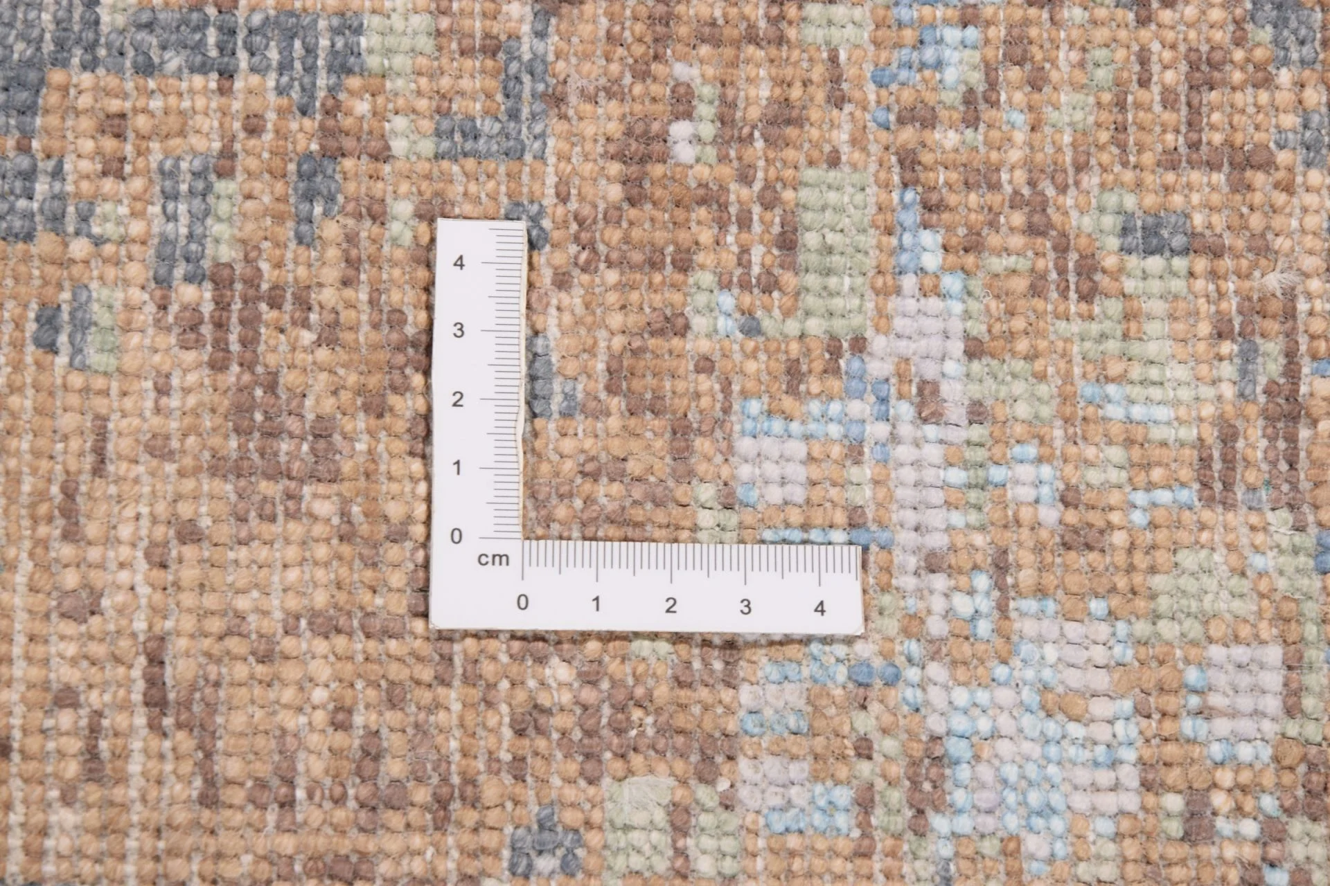 Hand-Knotted Silk Indian Rug, 201 × 299 cm