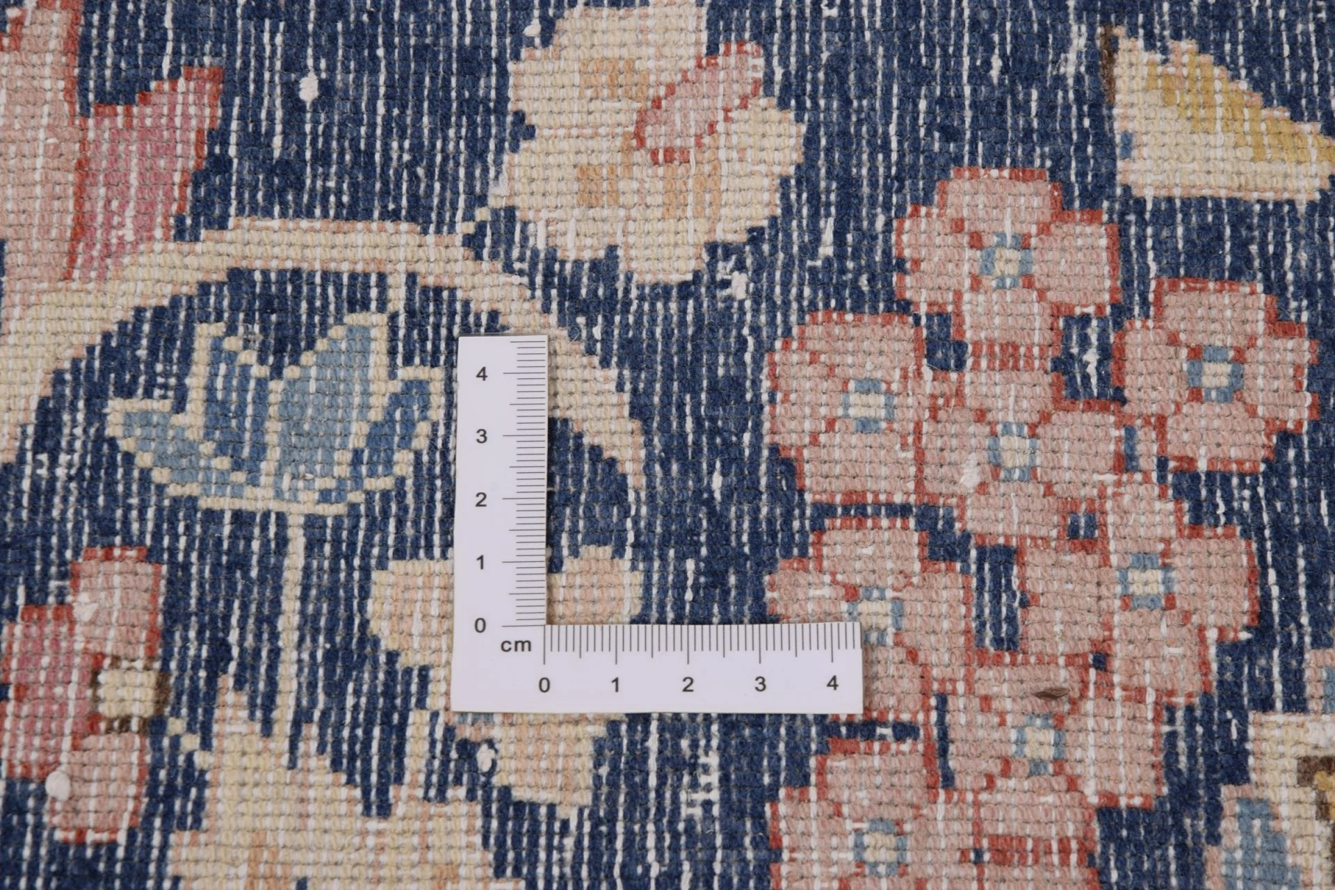 Pakistani Rug 278 × 352 cm, Wool, hand-knotted