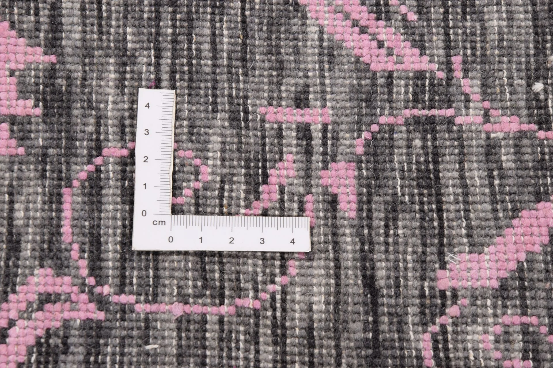Ziegler Persian Rug — hand-knotted, 247 × 304 cm, Wool