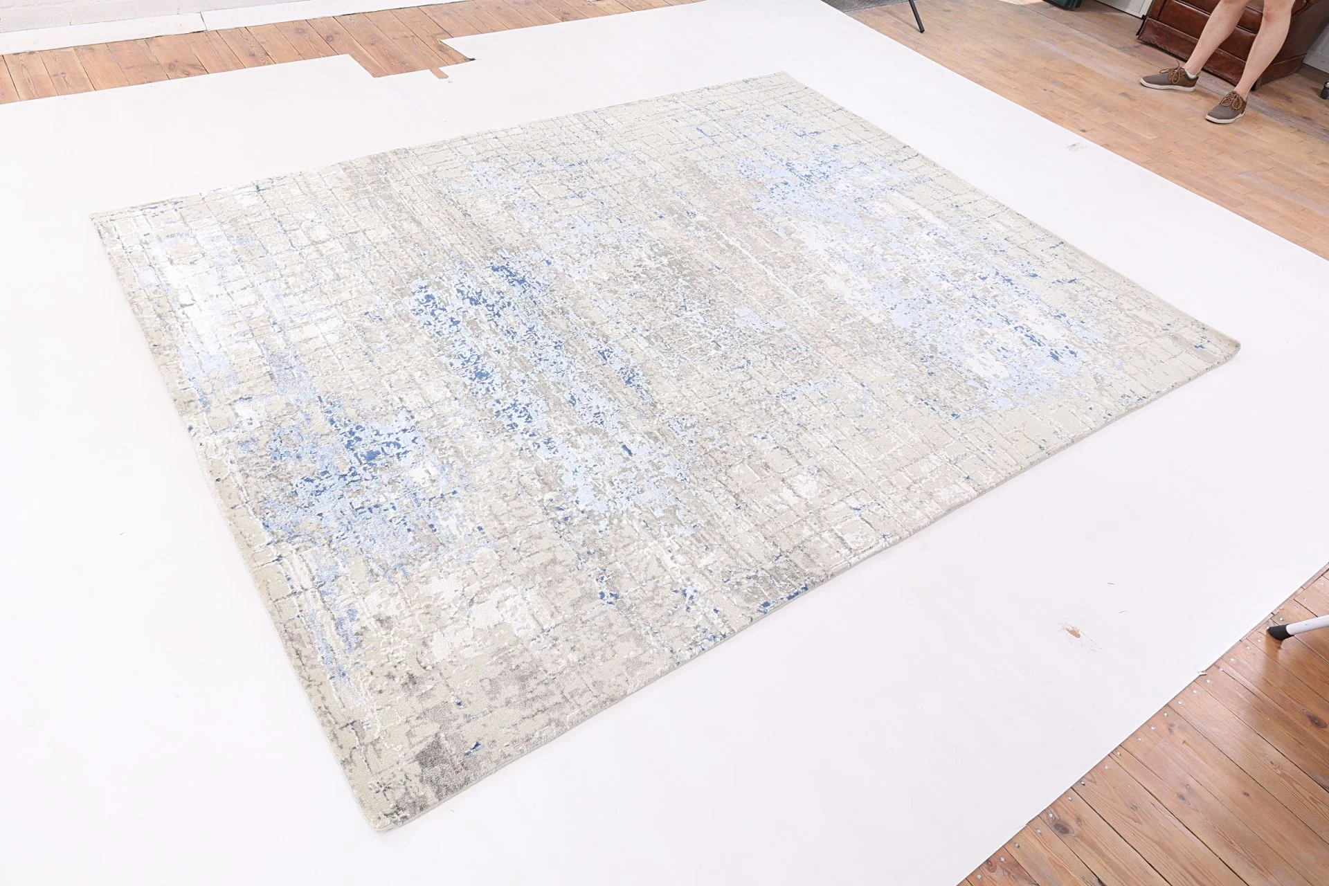 Hand-Knotted Wool & Silk Indian Rug, 243 × 305 cm