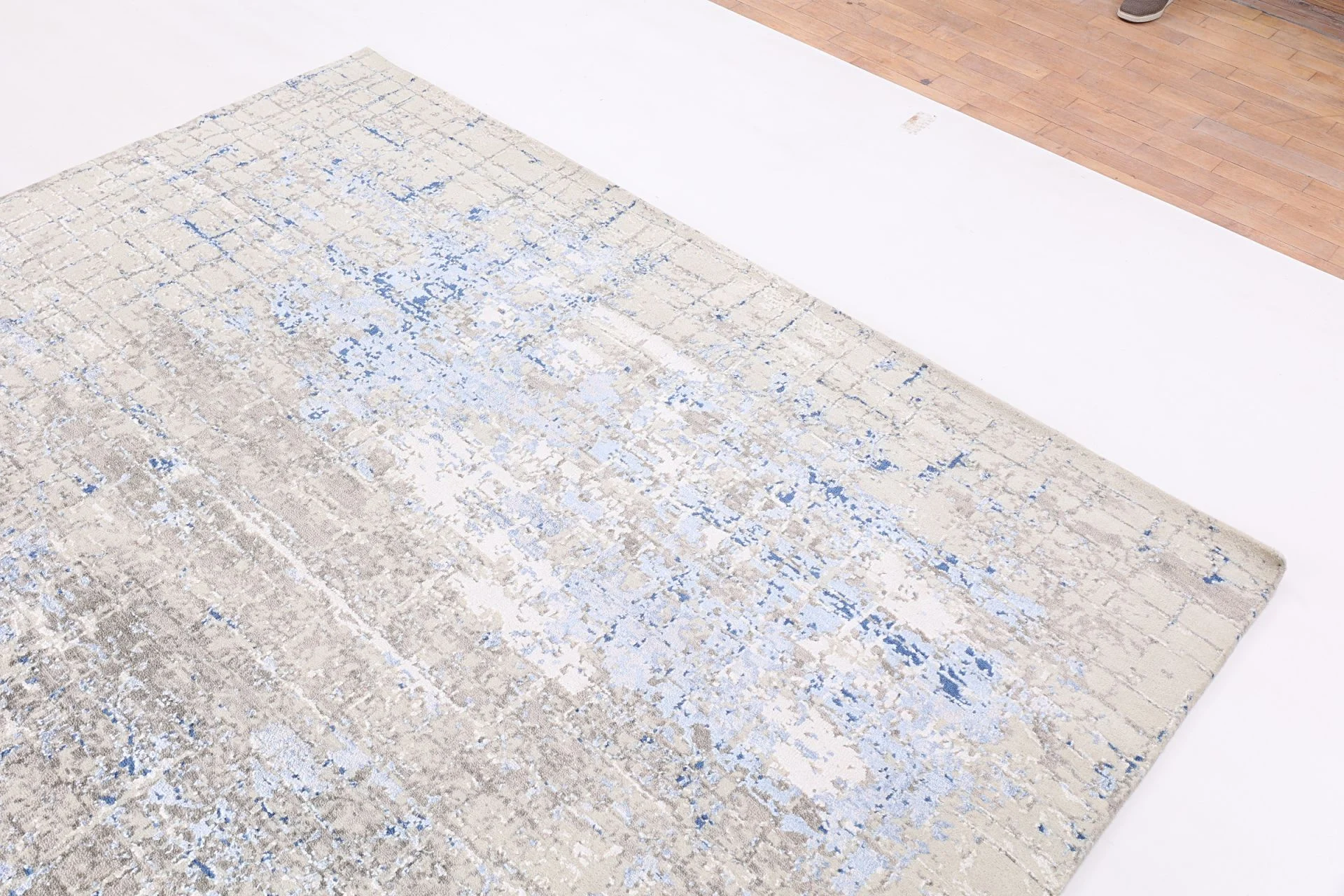 Hand-Knotted Wool & Silk Indian Rug, 243 × 305 cm