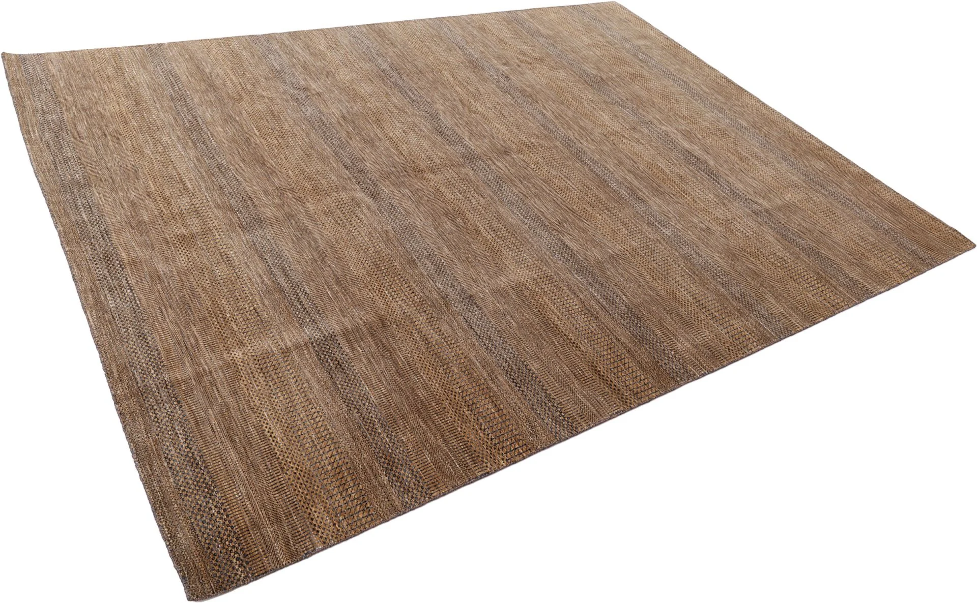 Indian Rug — hand-knotted, 272 × 371 cm, Wool & Silk