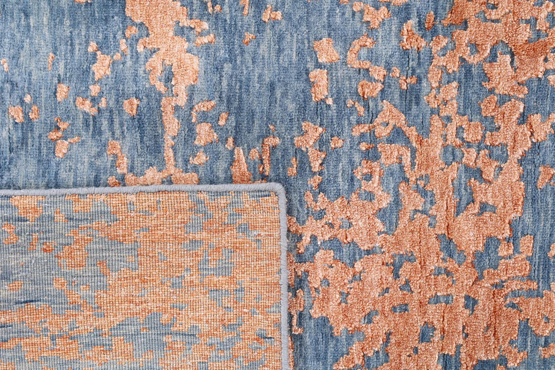 Hand-Knotted Wool & Silk Indian Rug, 246 × 318 cm