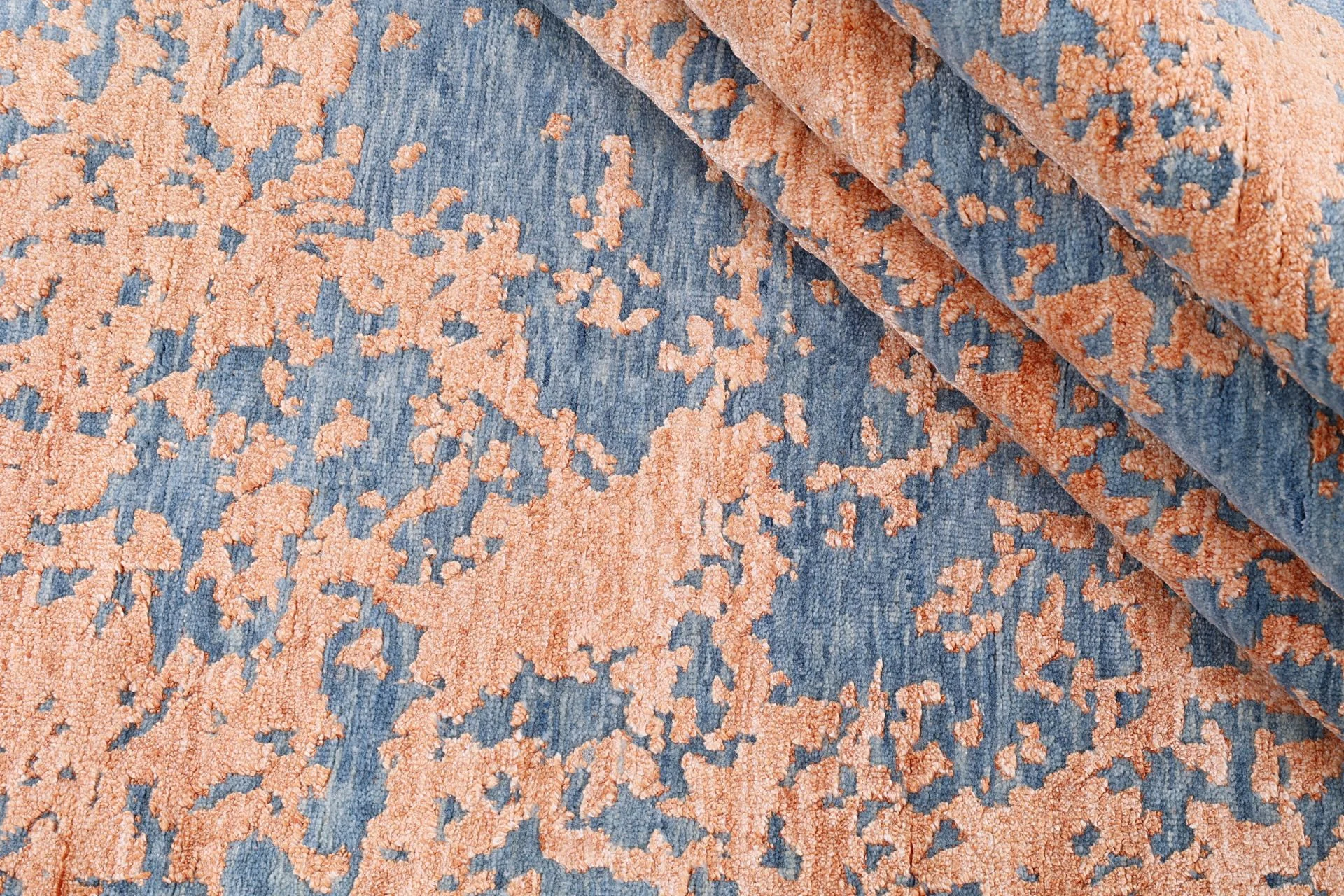 Hand-Knotted Wool & Silk Indian Rug, 246 × 318 cm