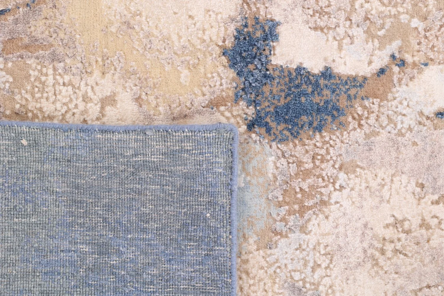 Indian Rug — hand-knotted, 172 × 242 cm, Wool & Silk