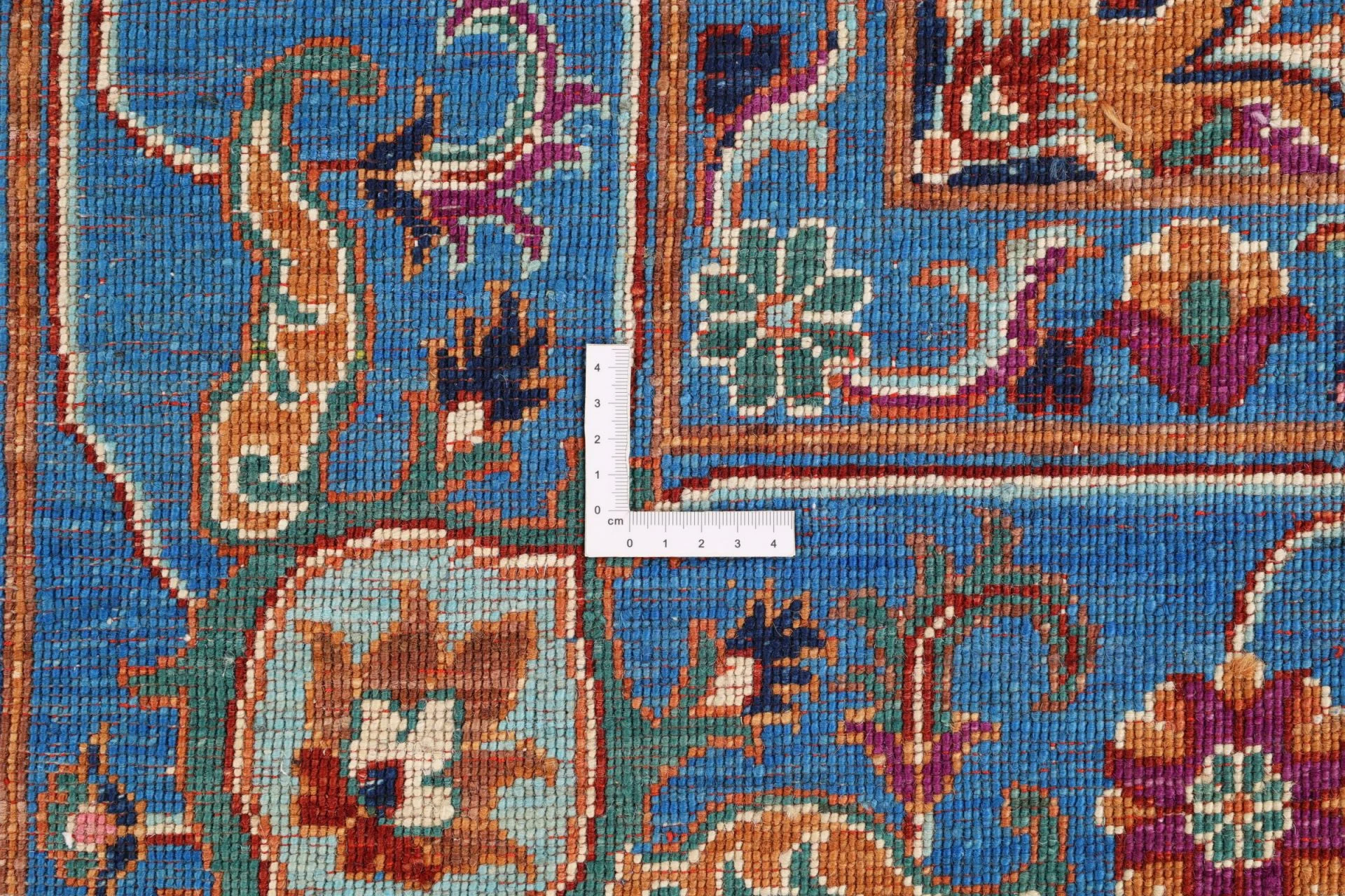 Hand-Knotted Wool Samarkand Pakistani Rug, 202 × 322 cm