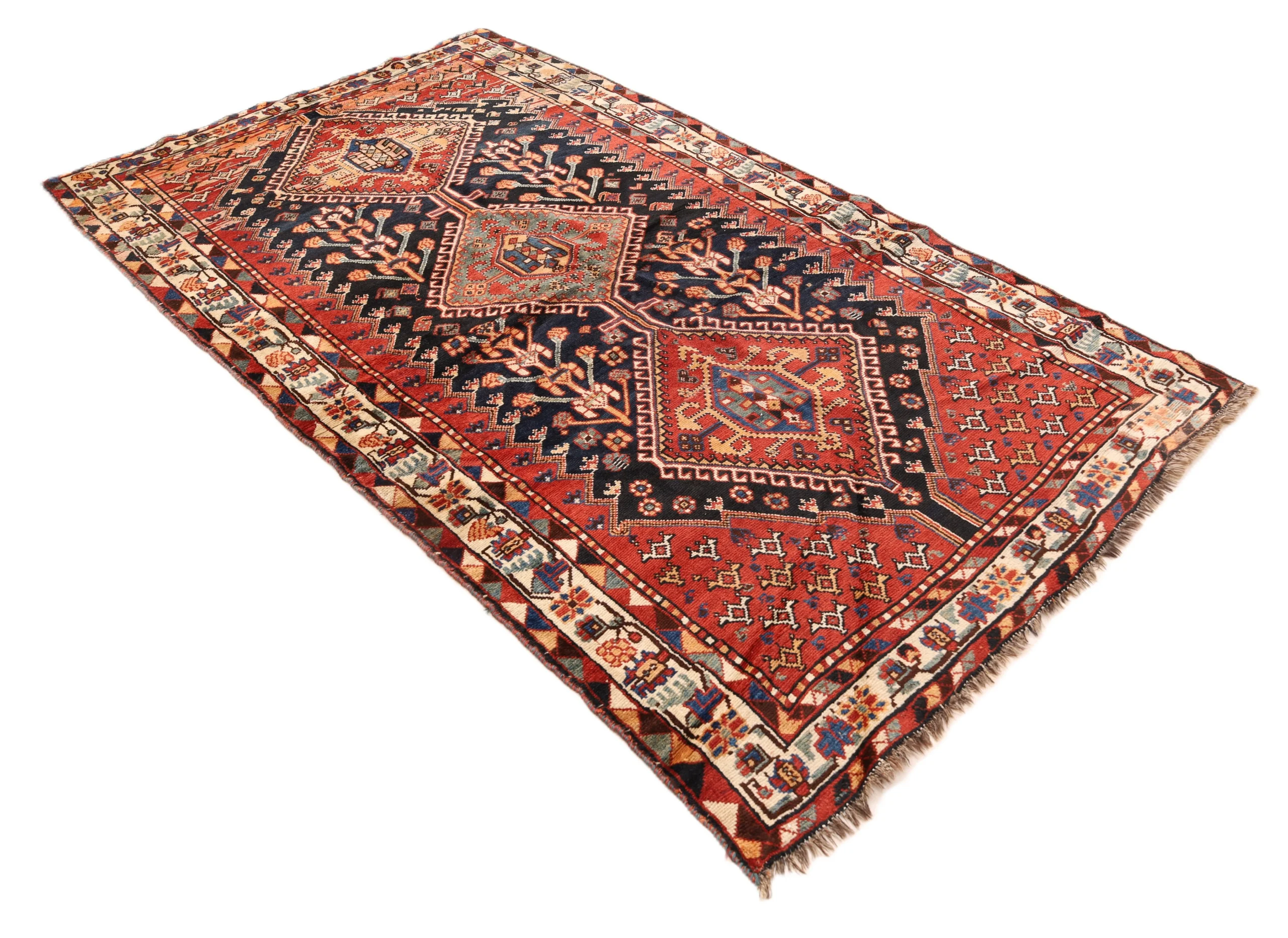 Qashqai Persian Rug 250 × 137 cm, Wool, hand-knotted