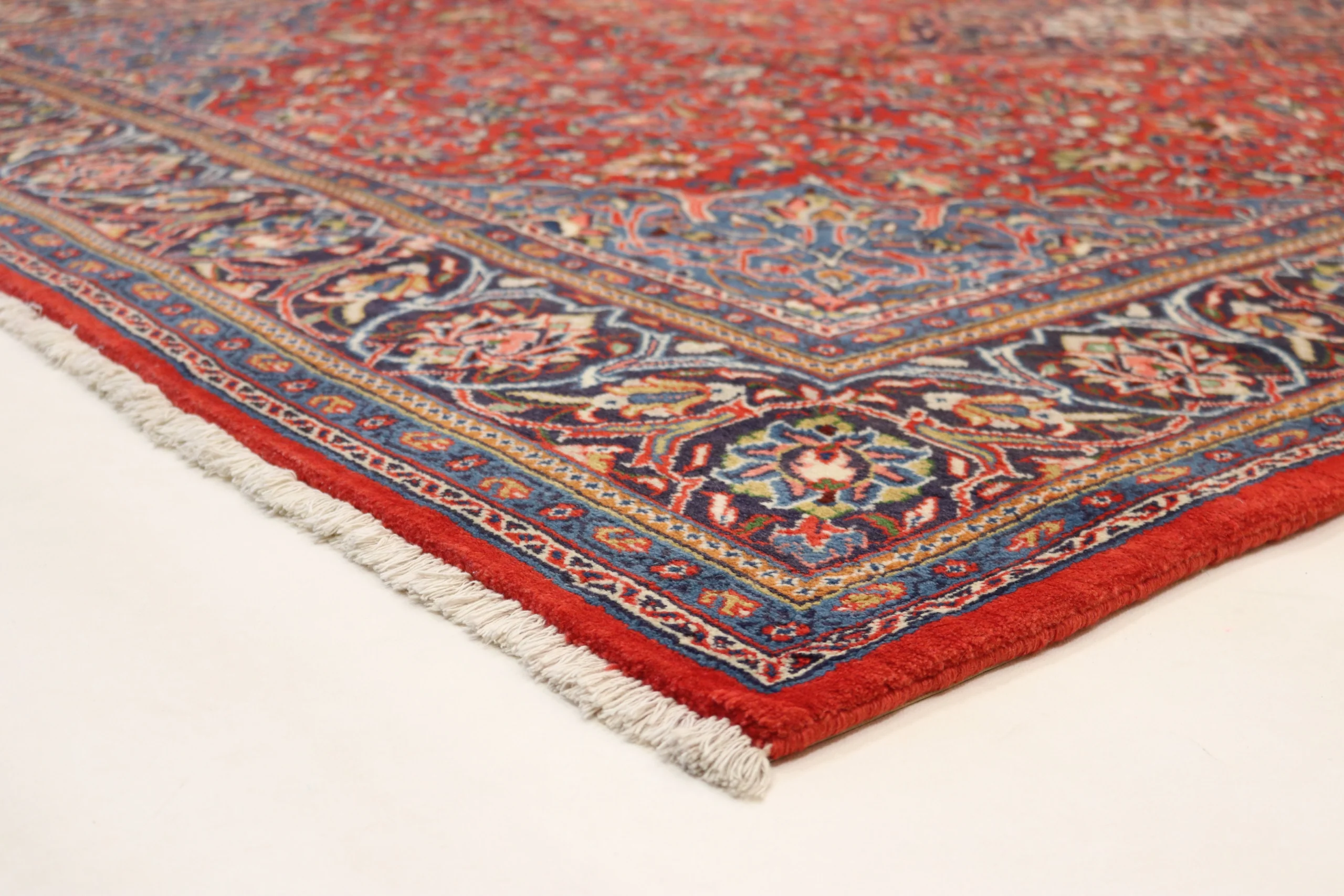 Hand-Knotted Wool Sarouk Persian Rug, 312 × 200 cm