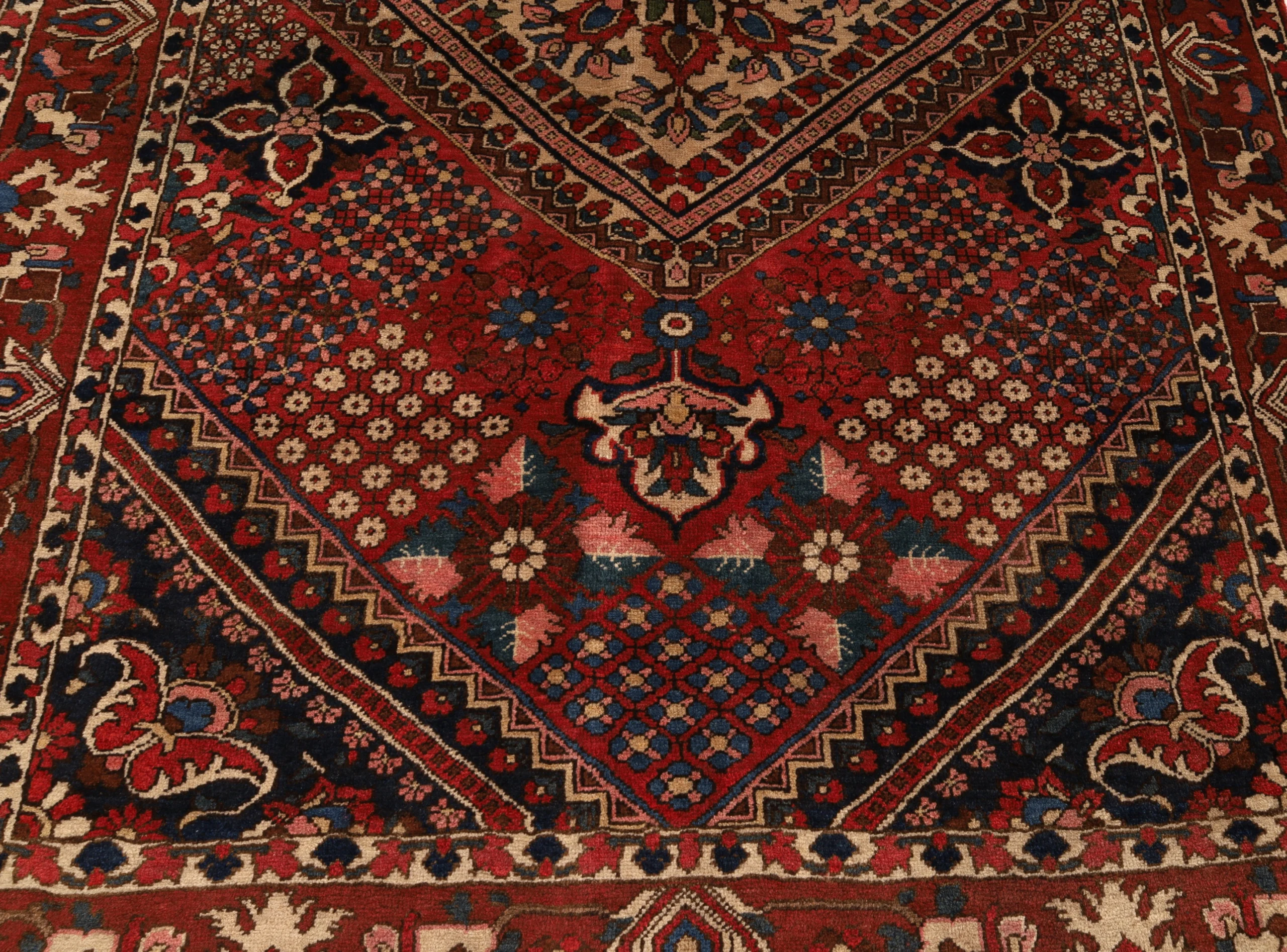 perserteppich-hamburg-208-x-137-cm-wolle-handgeknupft-rot-orange-26-scaled Bakhtiari Persian Rug 208 × 137 cm, Wool, hand-knotted