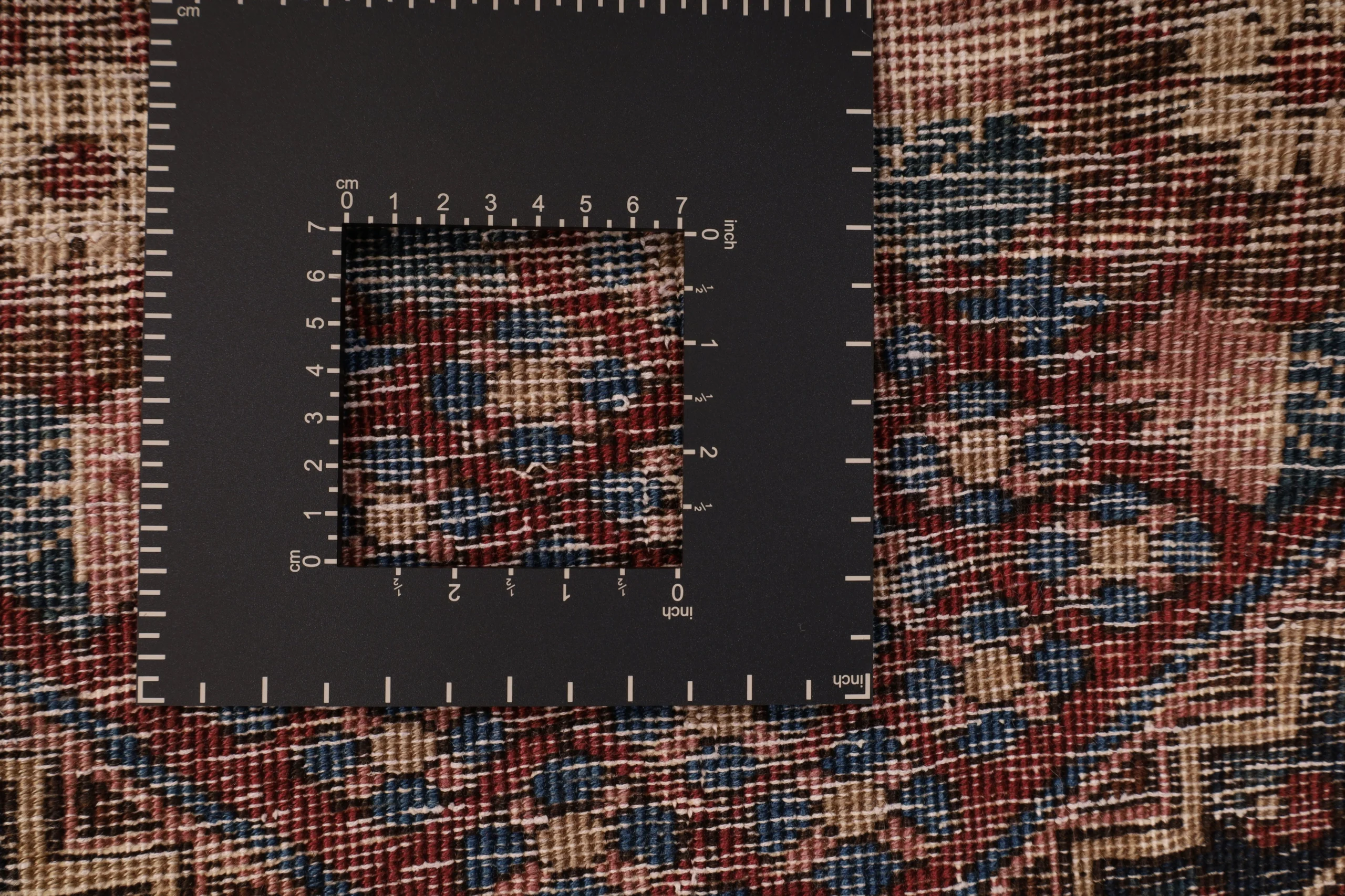 perserteppich-hamburg-208-x-137-cm-wolle-handgeknupft-rot-orange-43-scaled Bakhtiari Persian Rug 208 × 137 cm, Wool, hand-knotted