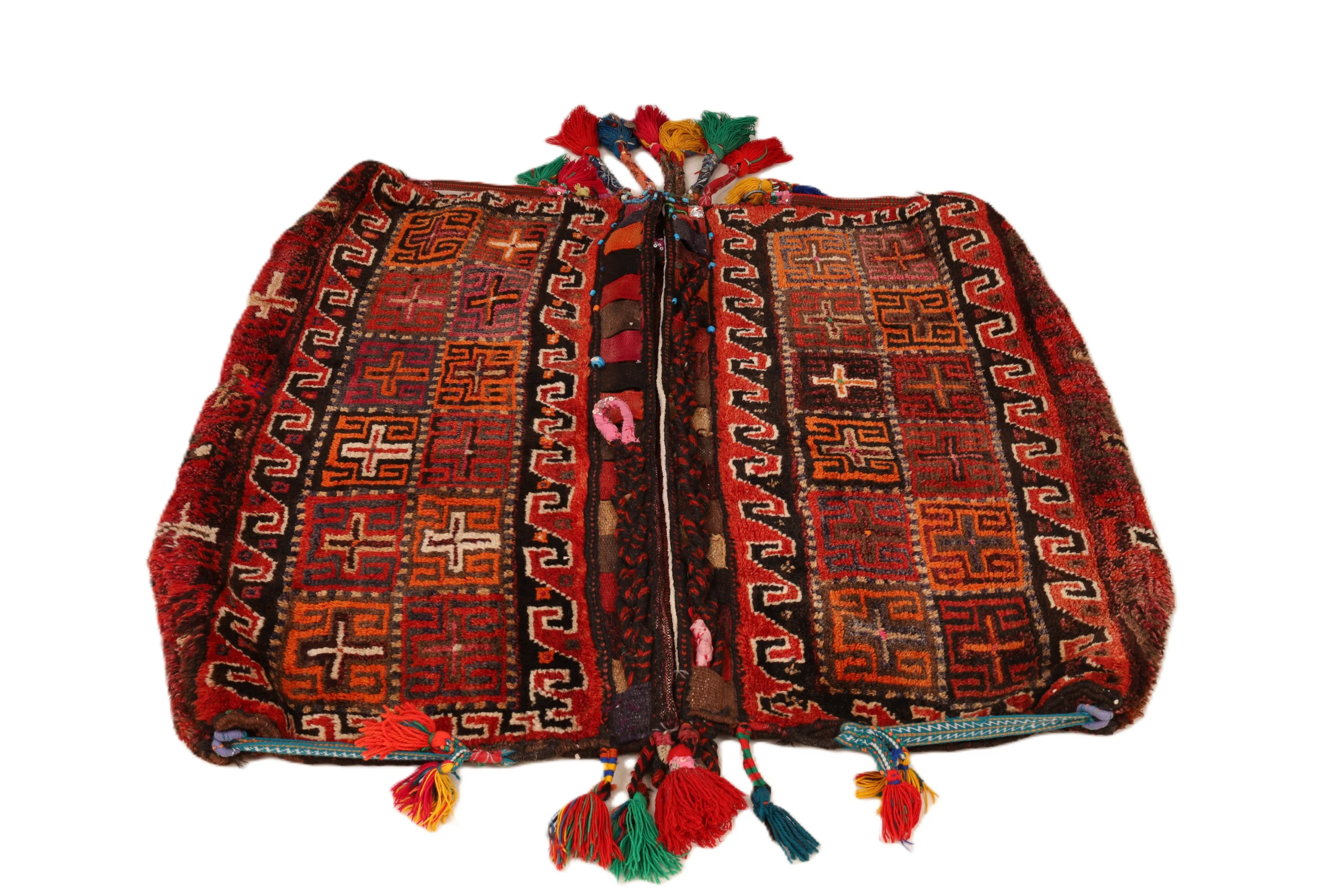 Hand-Knotted Wool Qashqai Persian Rug, 138 × 127 cm