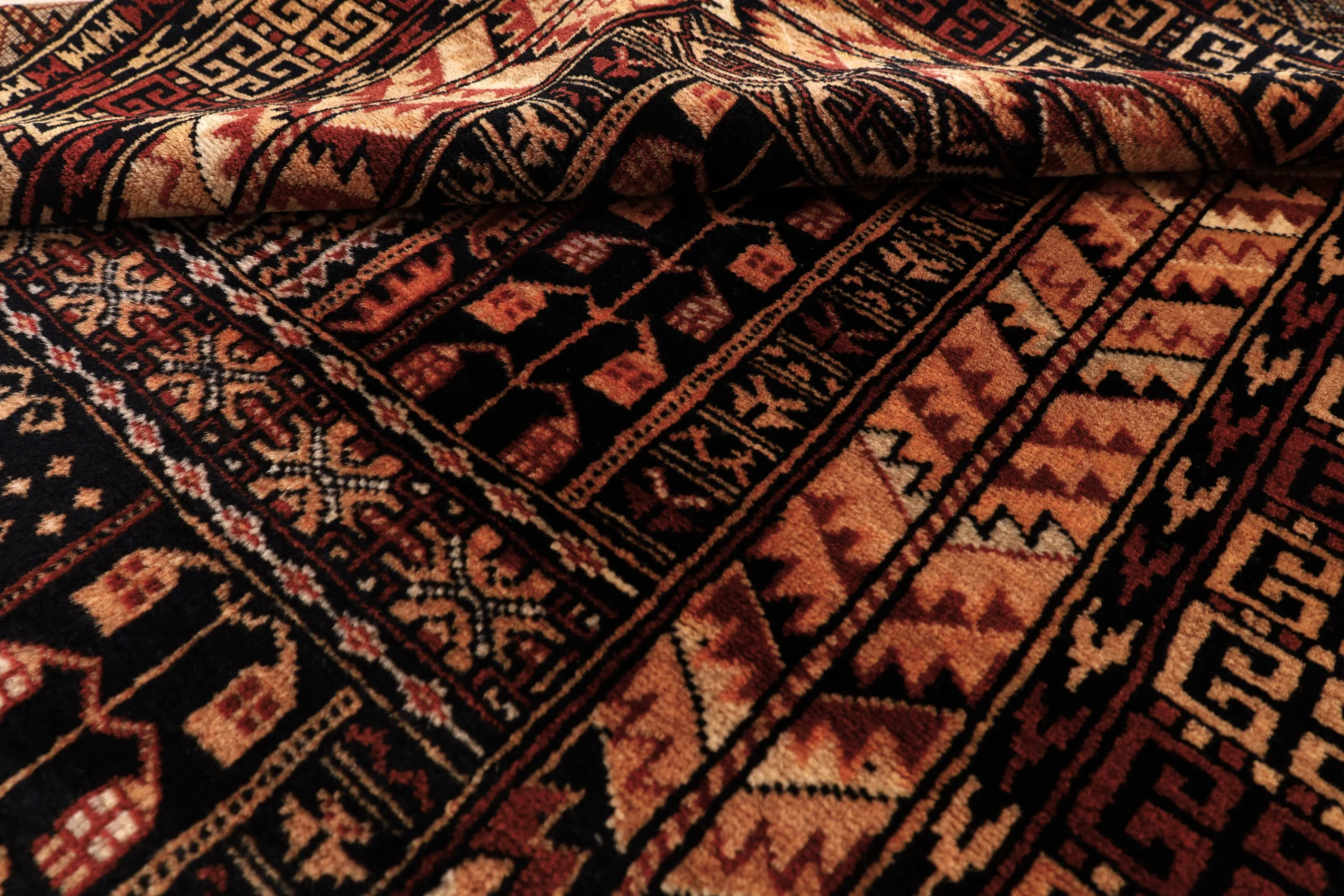perserteppich-belutsch-132-x-89-cm-wolle-handgeknupft-multifarbe-11-scaled Baluch Persian Rug 132 × 89 cm, Wool, hand-knotted
