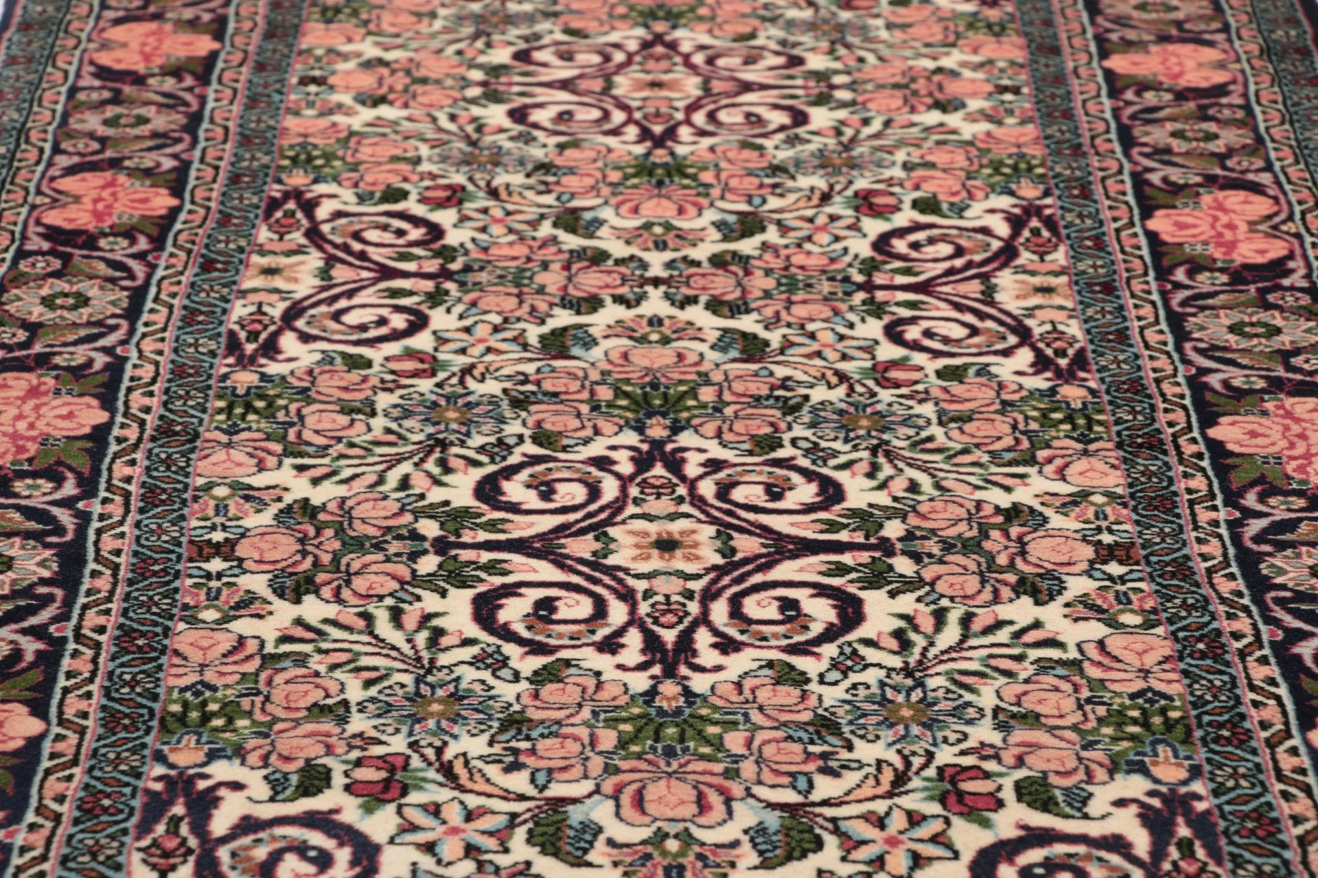 Bijar Persian Rug 75 × 300 cm, Wool, hand-knotted