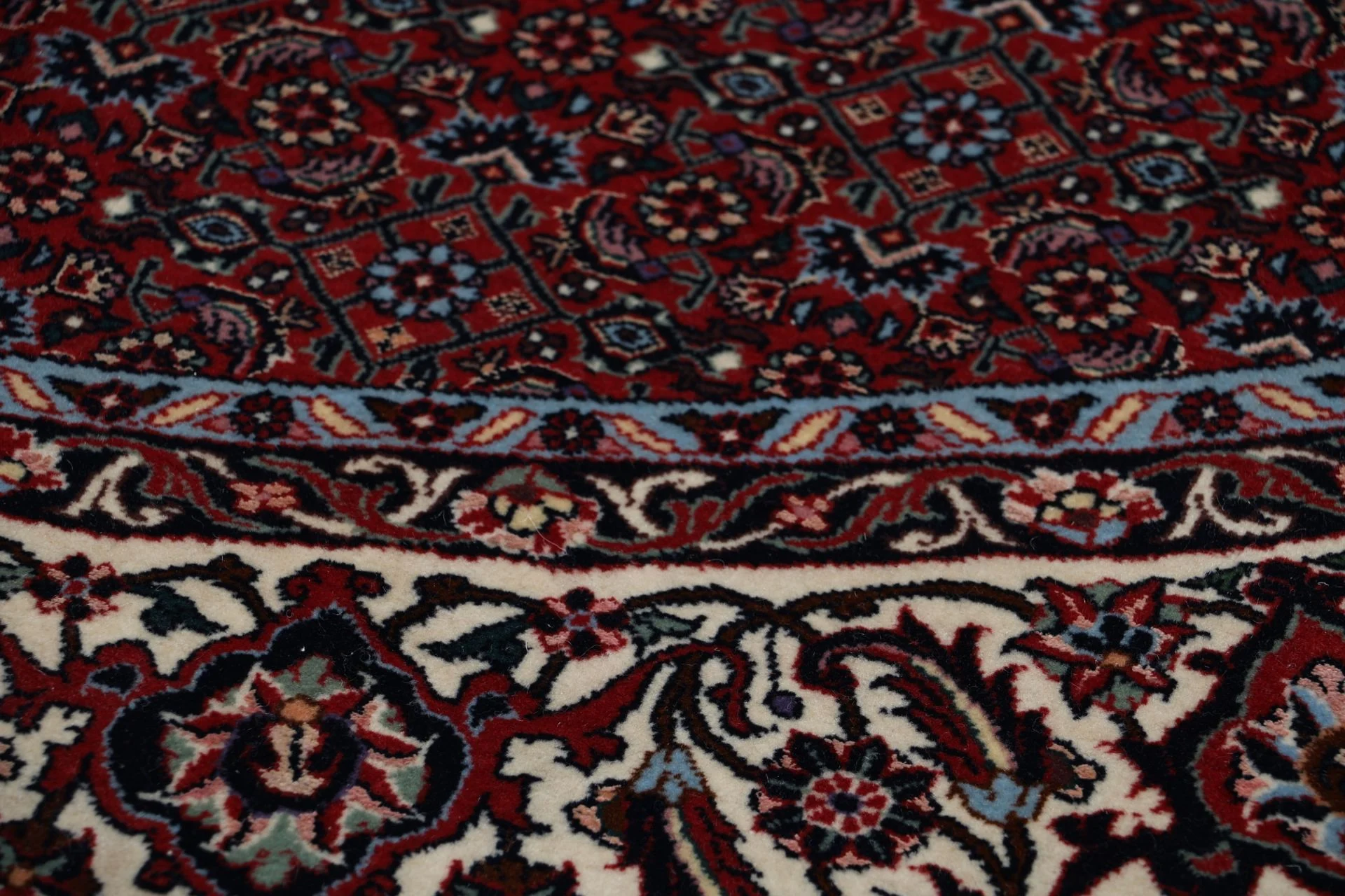 Bijar Persian Rug 220 × 220 cm, Wool, hand-knotted
