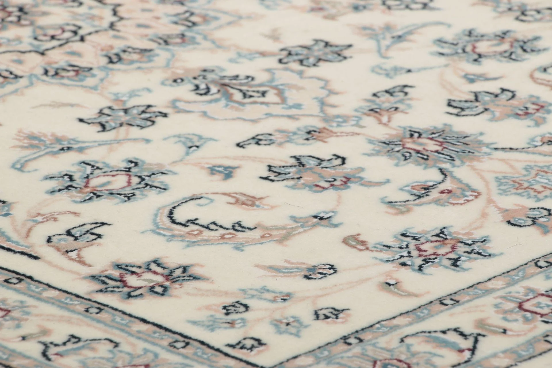 Nain Persian Rug 78 × 304 cm, Wool & Silk, hand-knotted