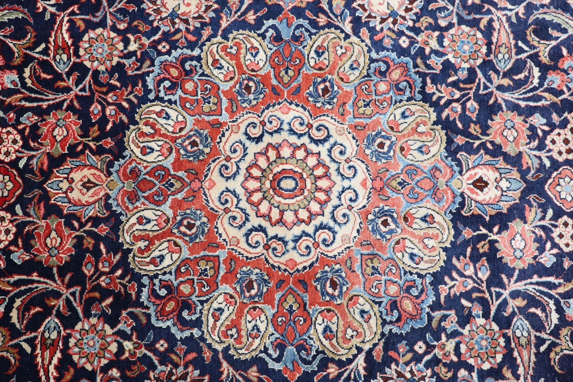 perserteppich-sarough-223-x-313-cm-schurwolle-handgeknupft-26 Sarouk Persian Rug 223 × 313 cm, Wool, hand-knotted