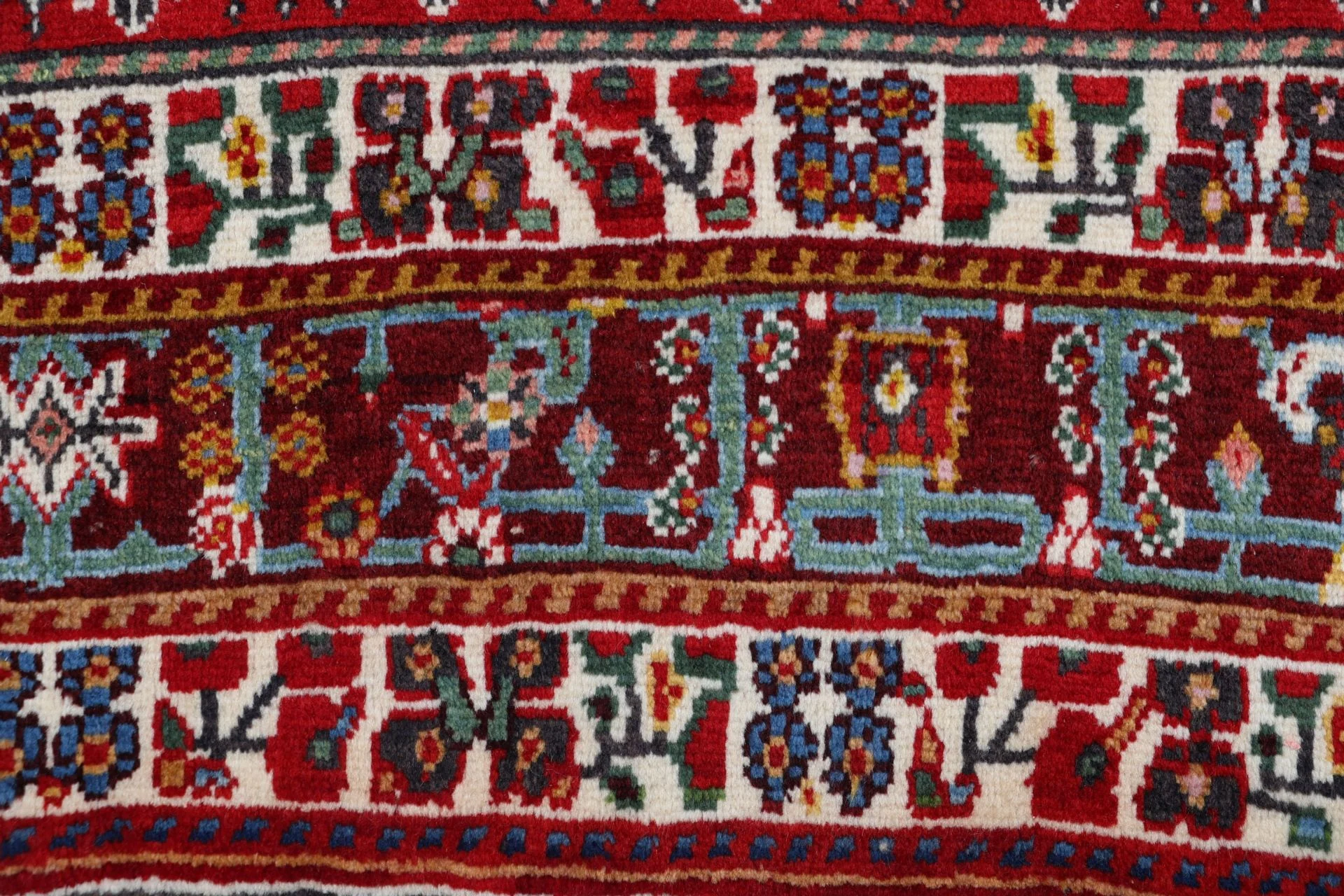 perserteppich-gashghai-205-x-308-cm-schurwolle-handgeknupft-14 Qashqai Persian Rug 205 × 308 cm, Wool, hand-knotted