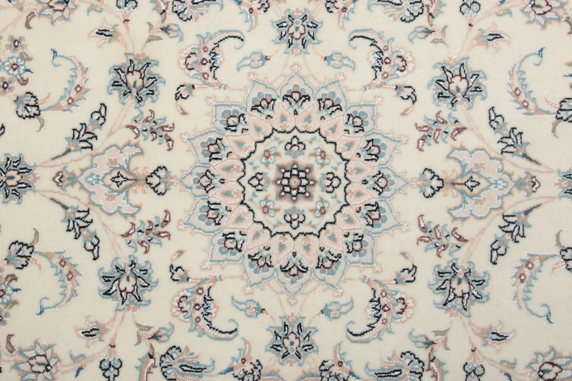 perserteppich-tabriz-75-x-303-cm-schurwolle-seide-handgeknupft-2 Tabriz Persian Rug — hand-knotted, 75 × 303 cm, Wool & Silk