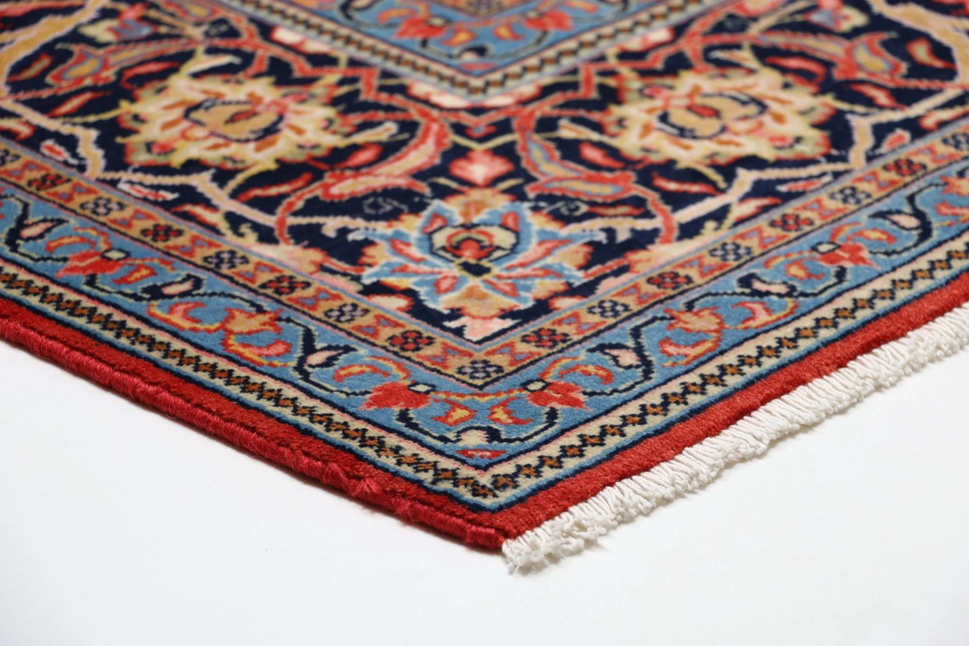 Sarouk Persian Rug — hand-knotted, 248 × 347 cm, Wool