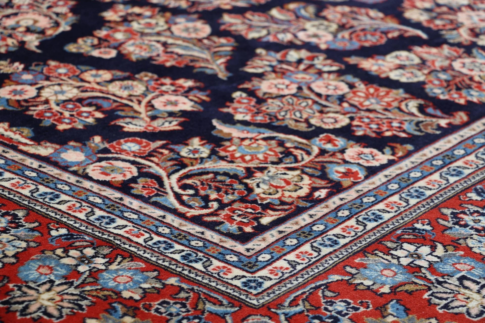 perserteppich-sarough-248-x-315-cm-schurwolle-handgeknupft-6 Hand-Knotted Wool Sarouk Persian Rug, 248 × 315 cm