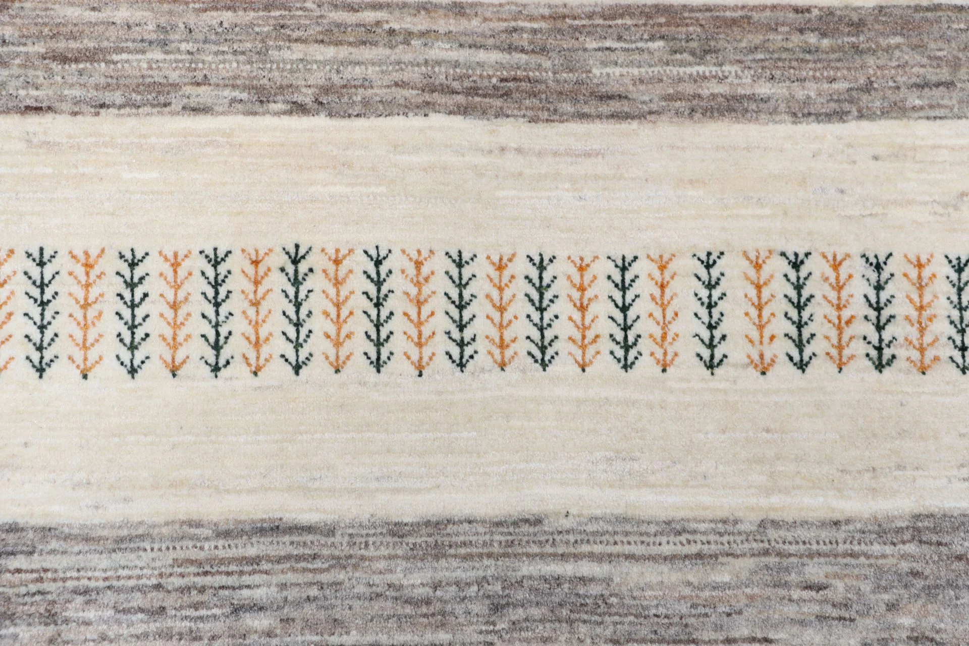 Hand-Knotted Wool Loribaft Persian Rug, 207 × 293 cm