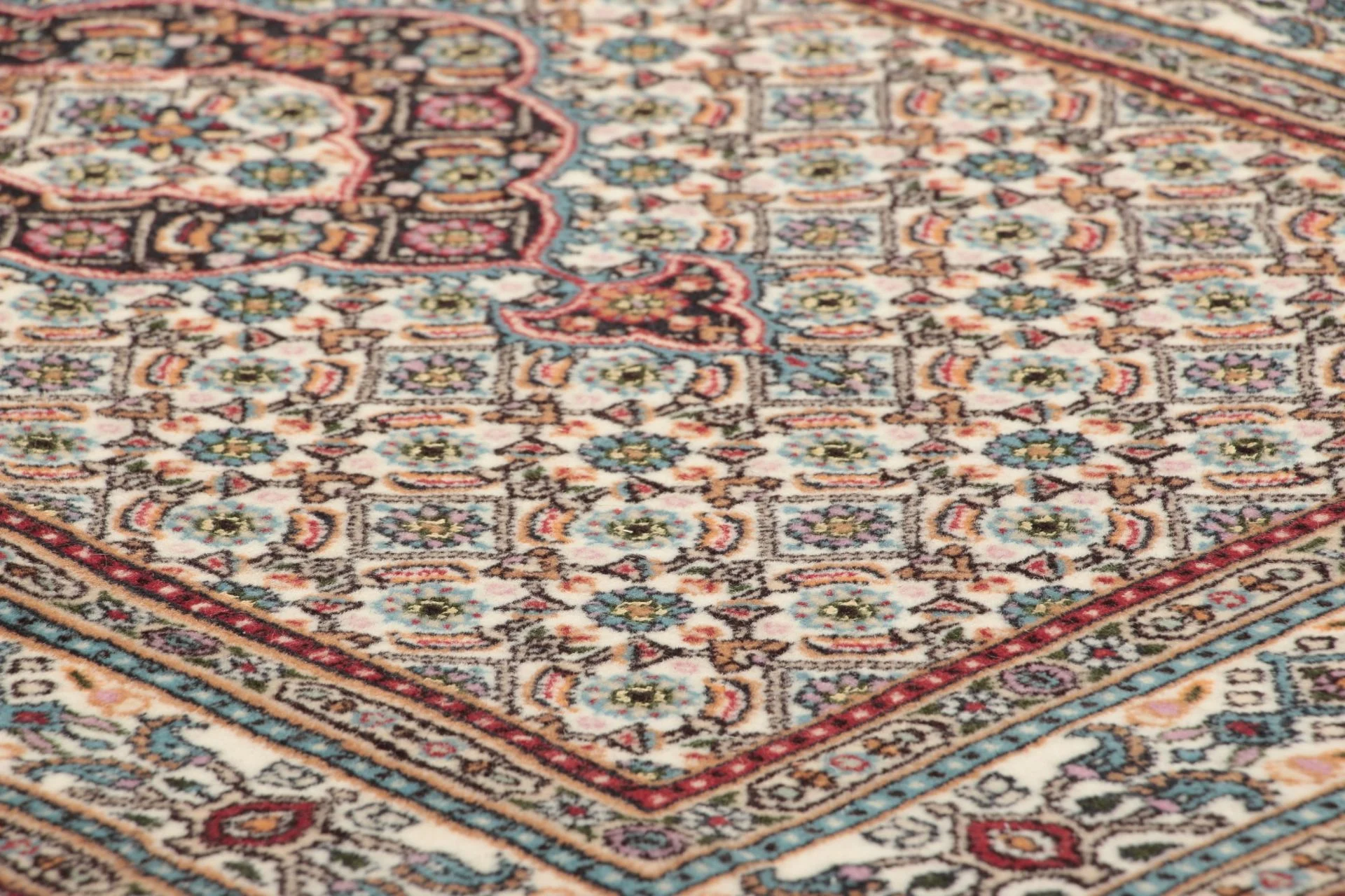 Moud Persian Rug — hand-knotted, 77 × 296 cm, Wool