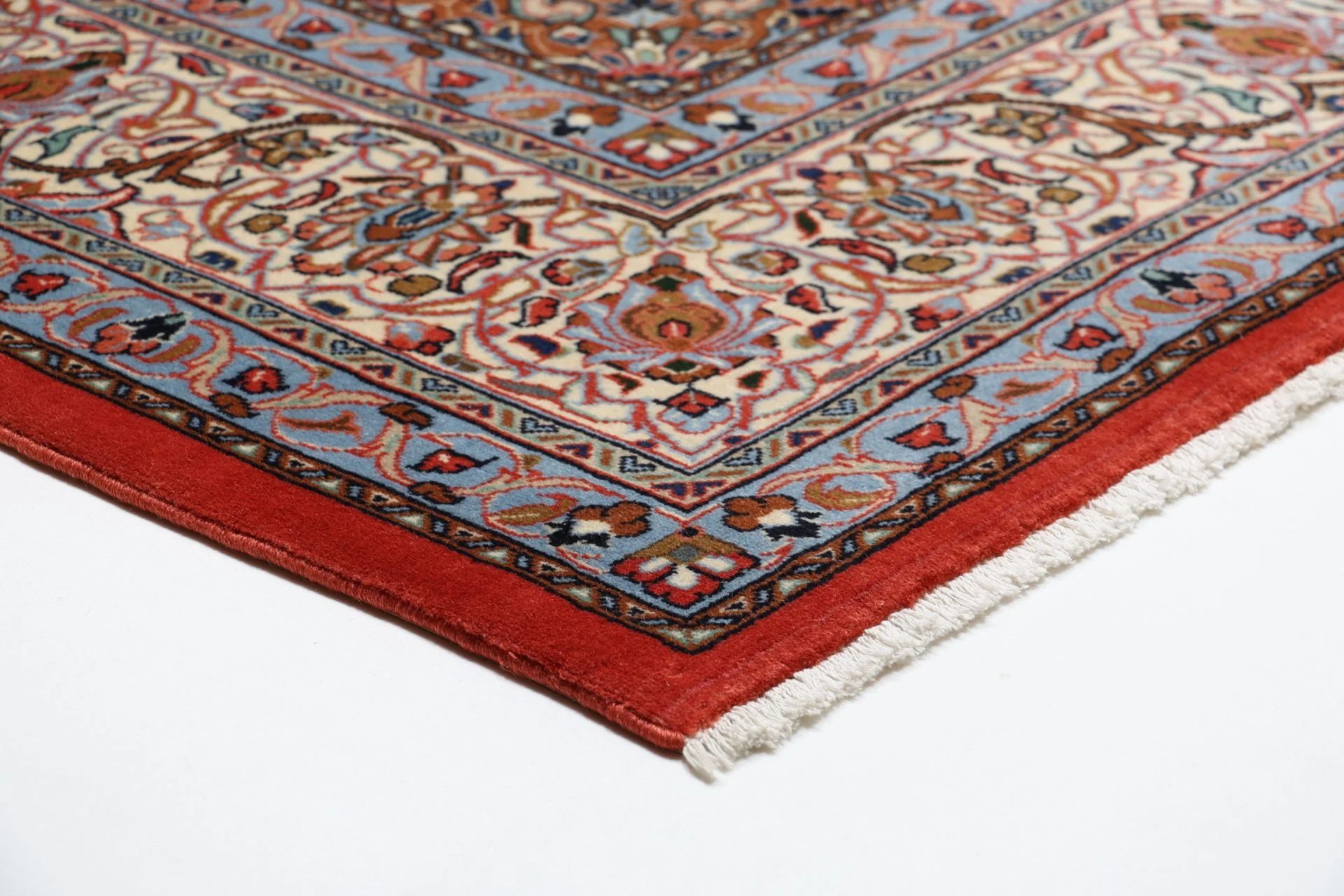 Hand-Knotted Wool Sarouk Persian Rug, 261 × 348 cm