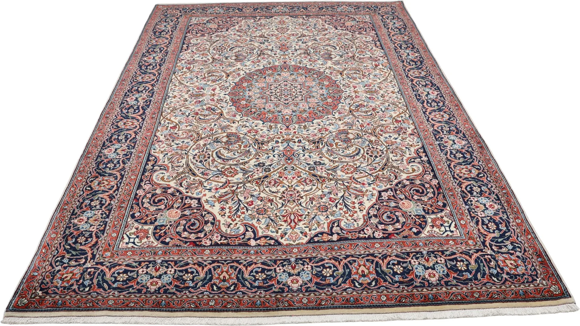Hand-Knotted Wool Sarouk Persian Rug, 207 × 305 cm