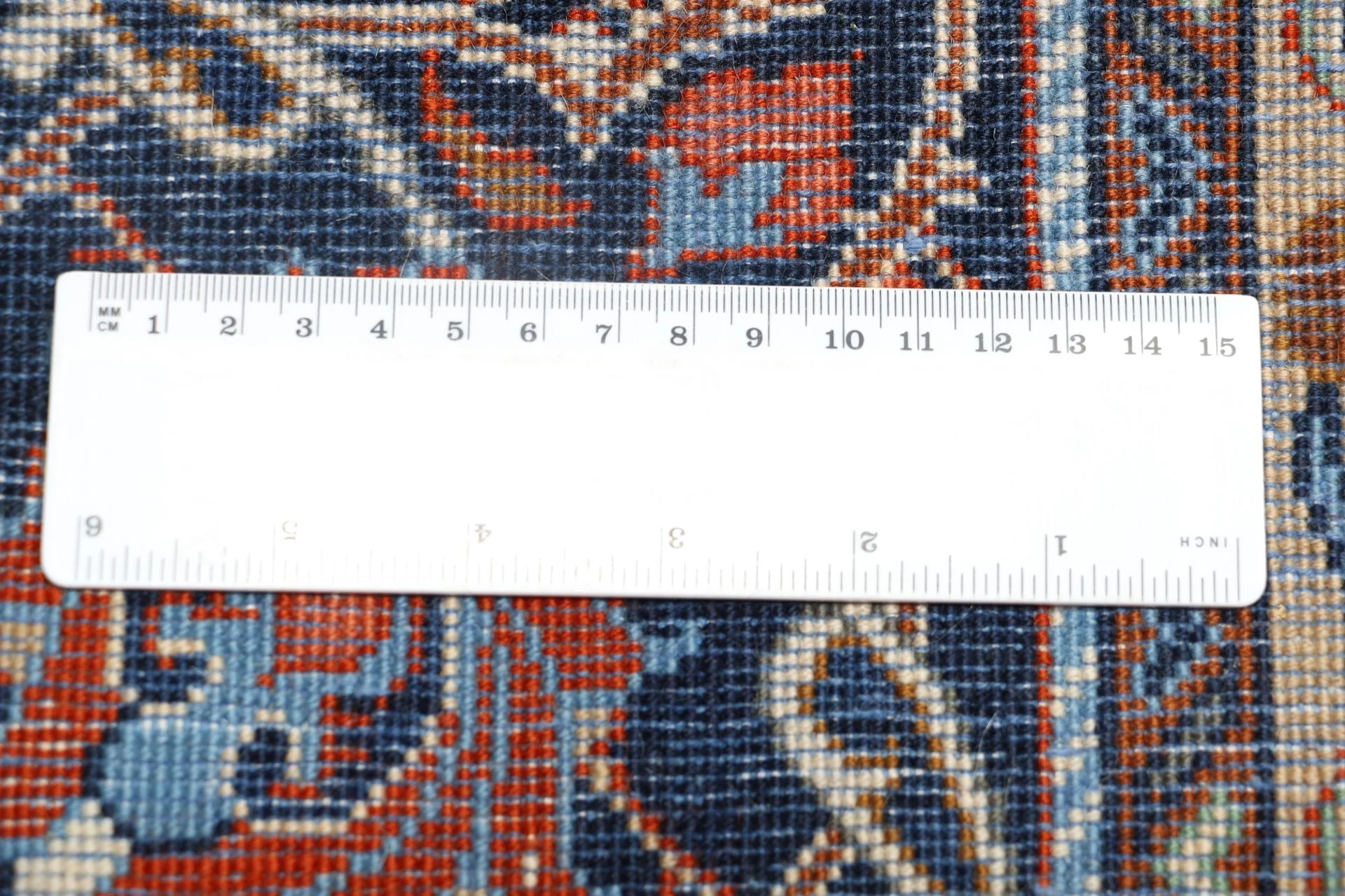 Sarouk Persian Rug 255 × 360 cm, Wool, hand-knotted