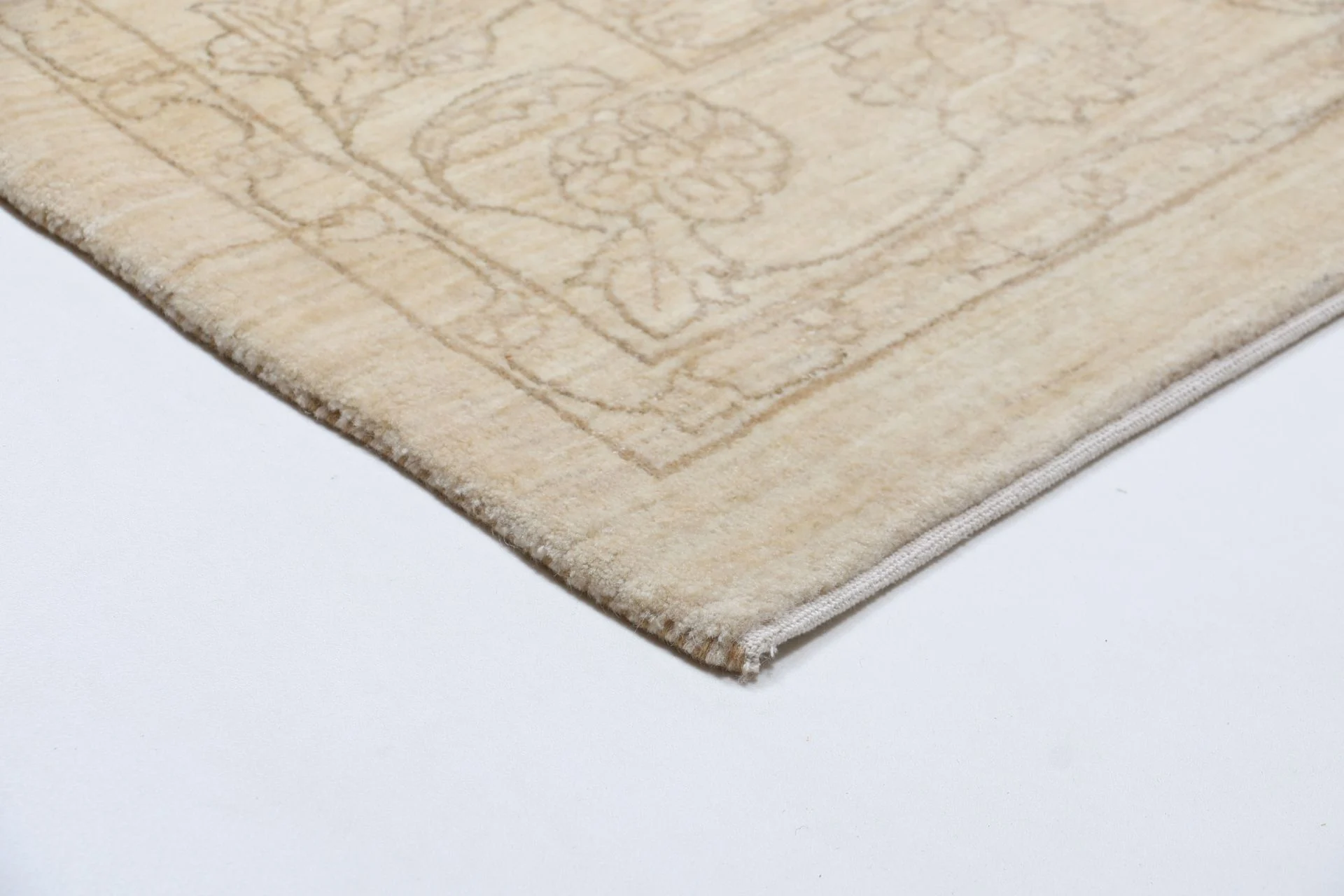 Loribaft Persian Rug 207 × 300 cm, Wool, hand-knotted
