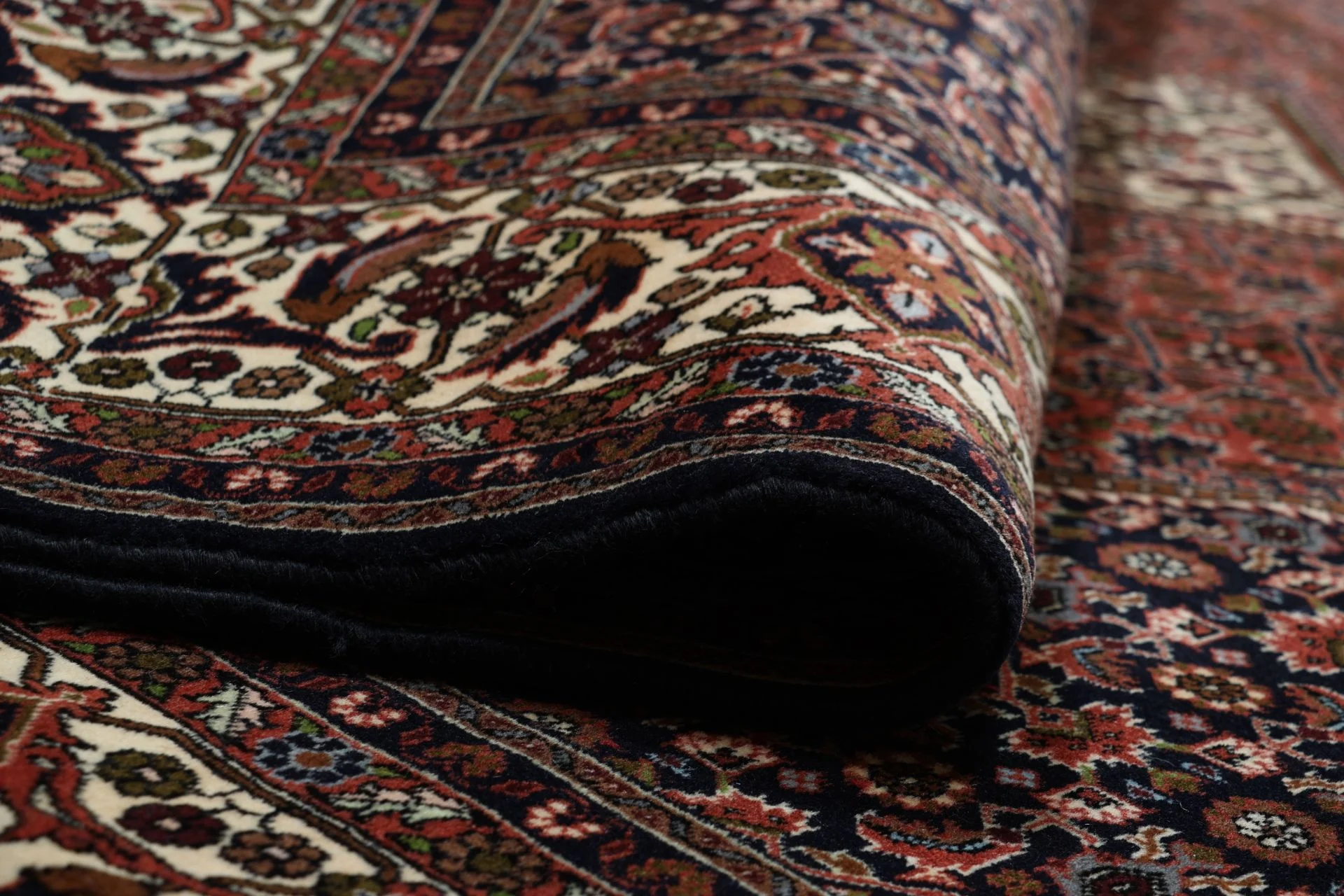 Bijar Persian Rug 250 × 290 cm, Wool, hand-knotted
