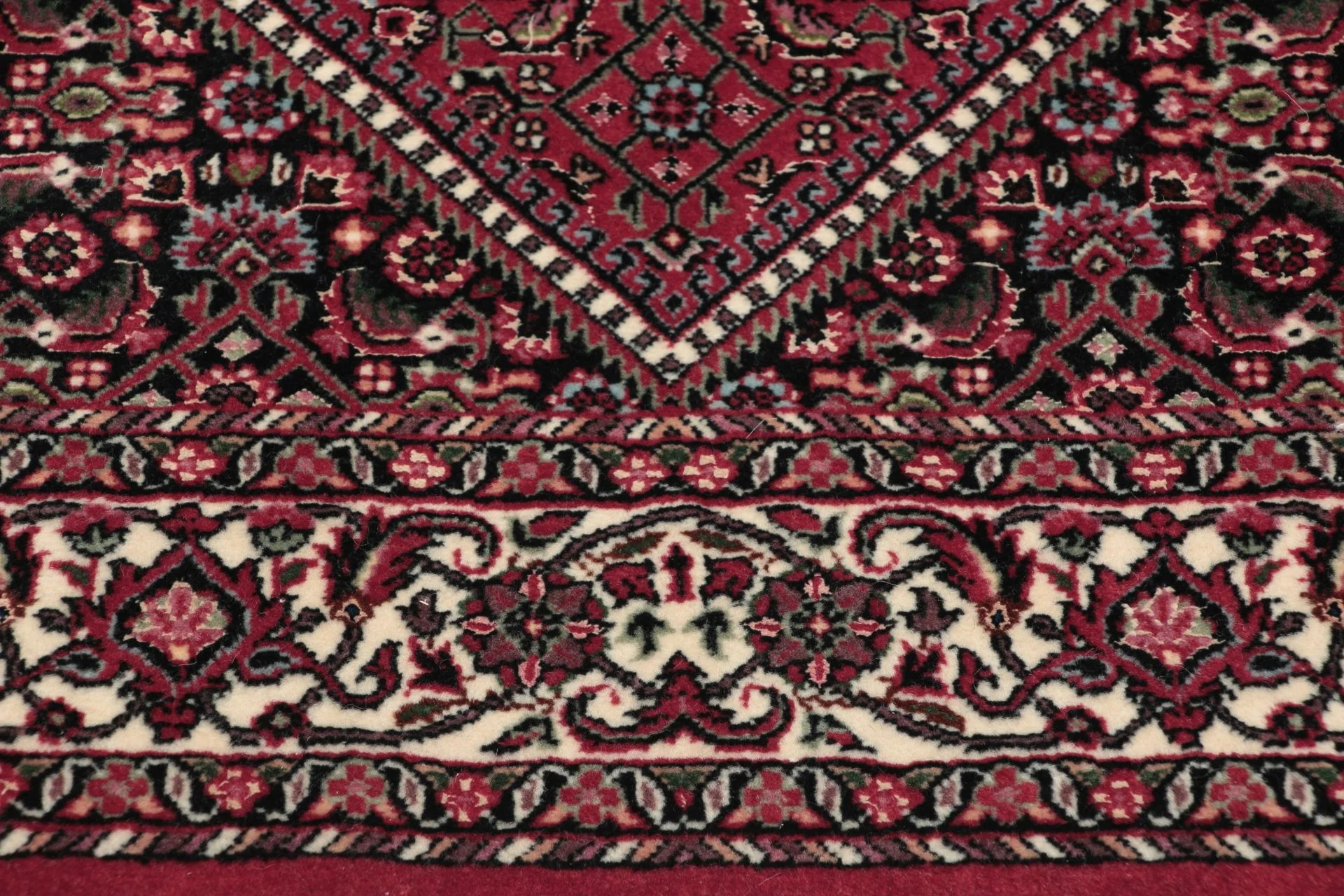 perserteppich-bidjar-83-x-405-cm-schurwolle-seide-handgeknupft-7 Hand-Knotted Wool & Silk Bijar Persian Rug, 83 × 405 cm