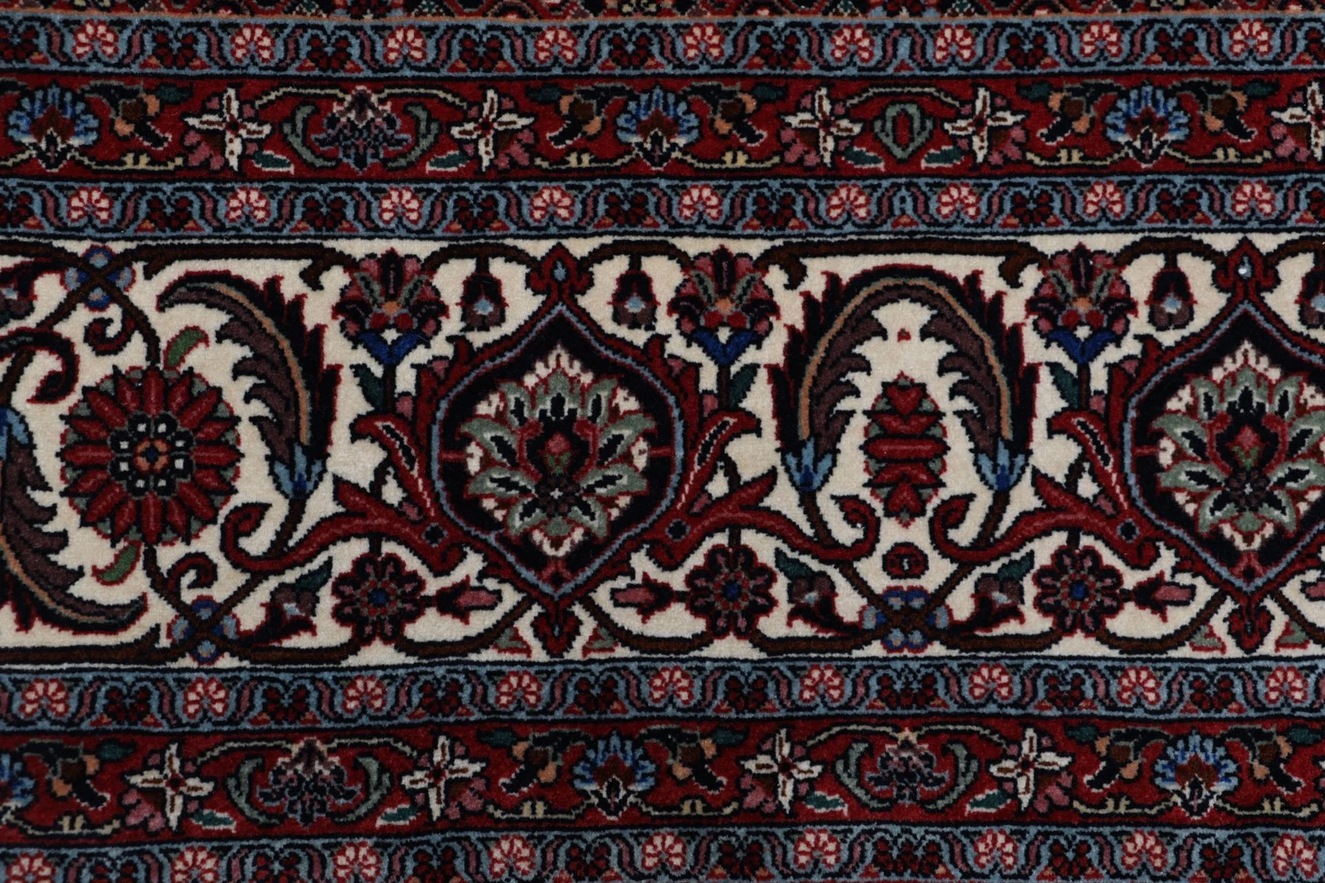 Bijar Persian Rug — hand-knotted, 250 × 297 cm, Wool