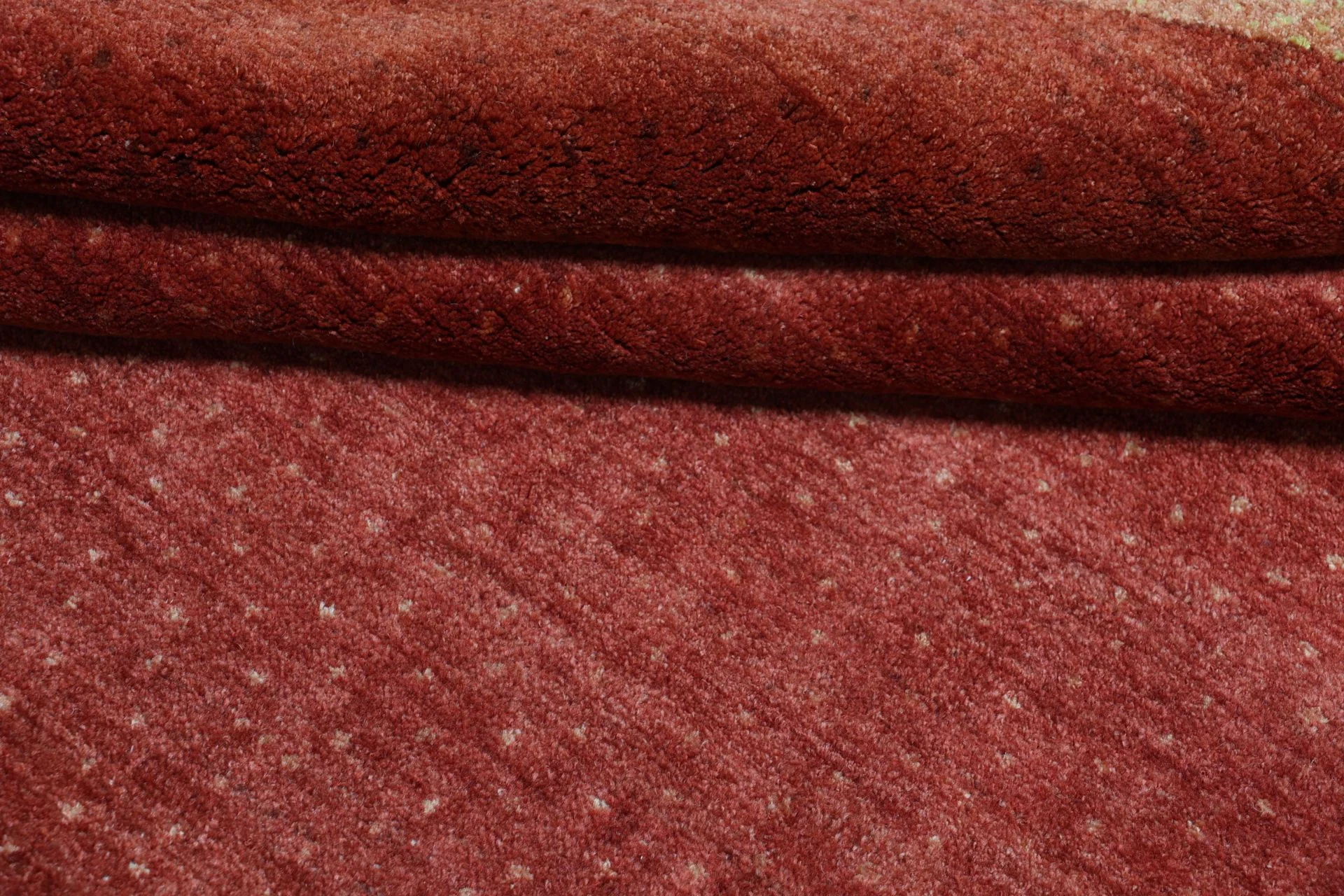 Hand-Knotted Wool Loribaft Persian Rug, 190 × 190 cm