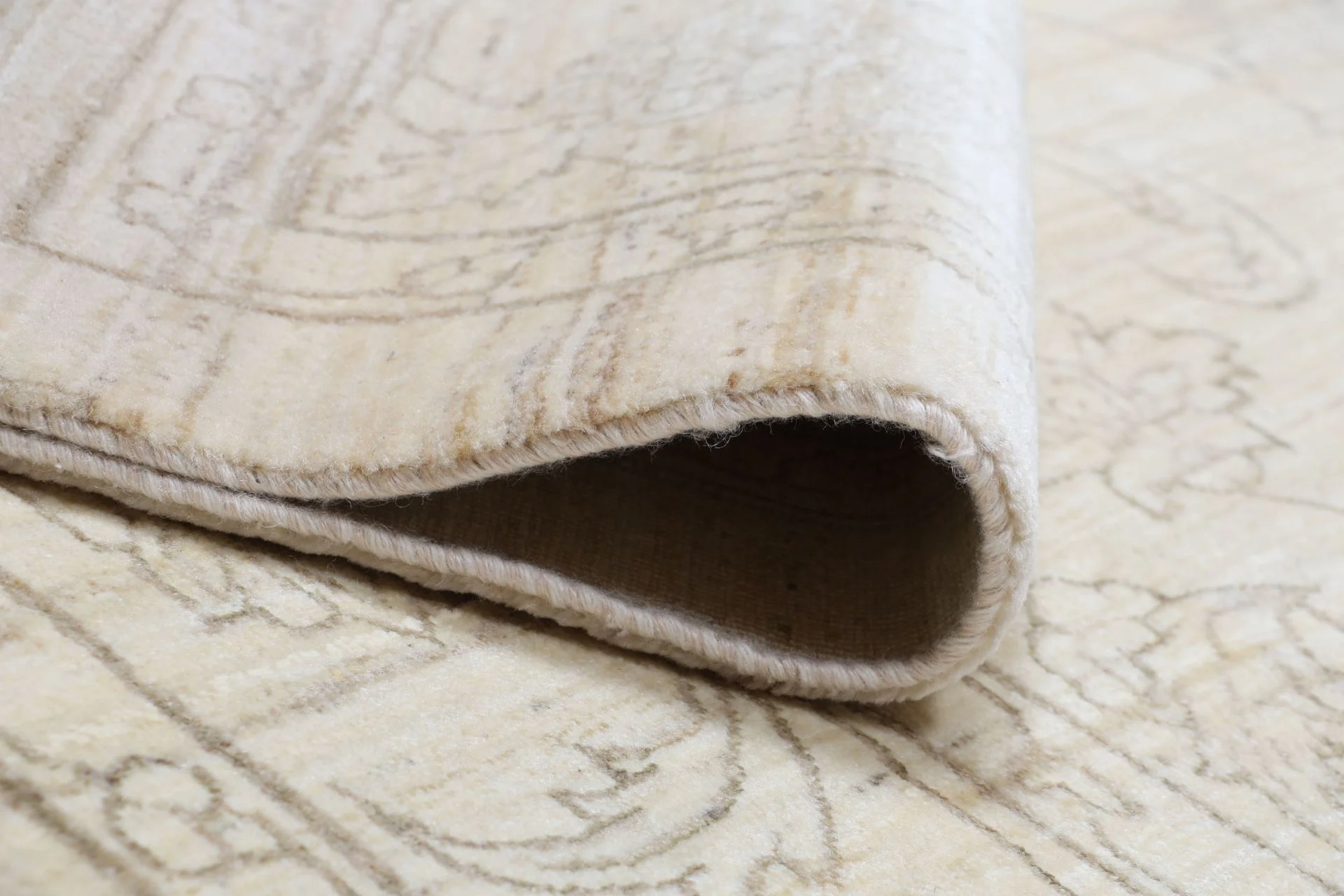 Loribaft Persian Rug — hand-knotted, 207 × 315 cm, Wool