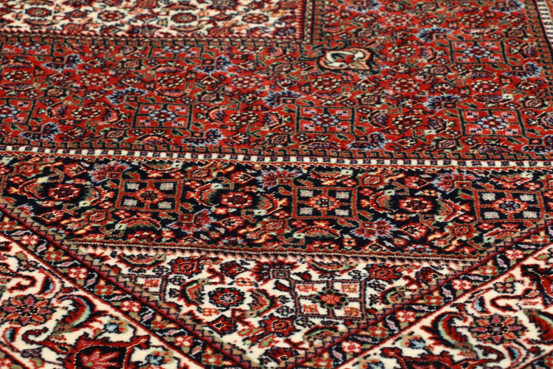 perserteppich-bidjar-115-x-190-cm-schurwolle-seide-handgeknupft-7 Bijar Persian Rug — hand-knotted, 115 × 190 cm, Wool & Silk
