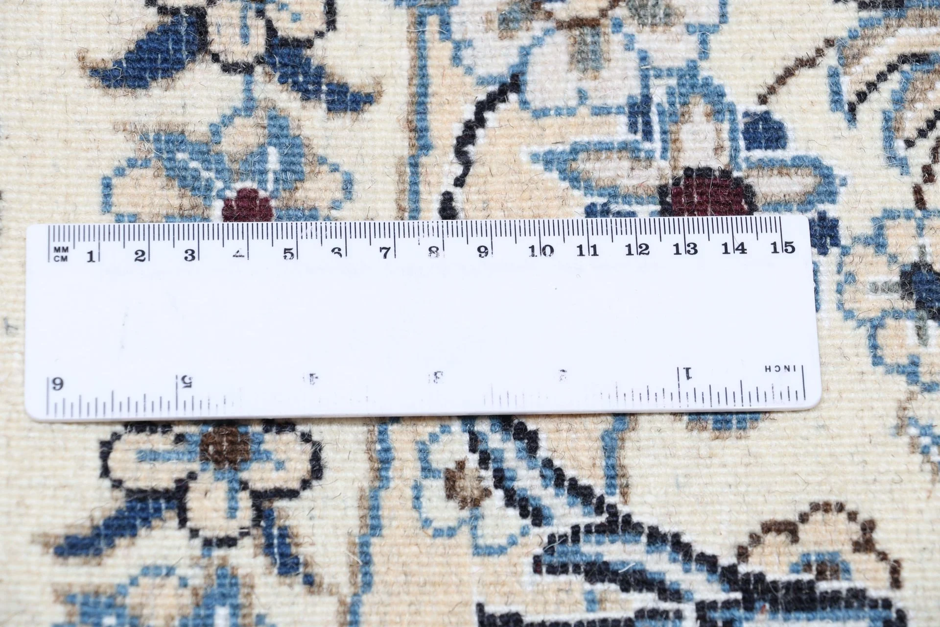 Nain Persian Rug 195 × 195 cm, Wool, hand-knotted