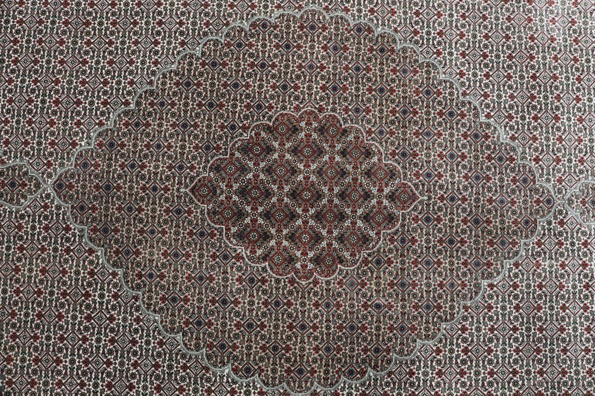 Hand-Knotted Wool Tabriz Indian Rug, 299 × 391 cm