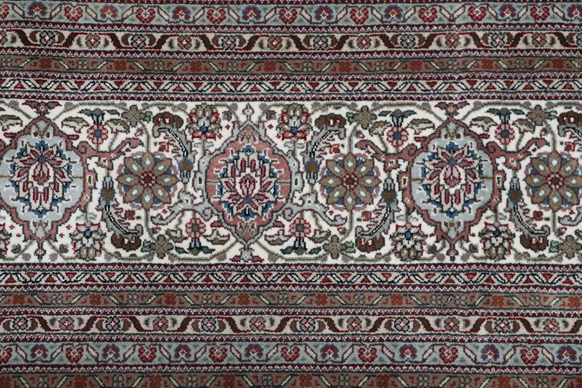 Hand-Knotted Wool Tabriz Indian Rug, 298 × 397 cm