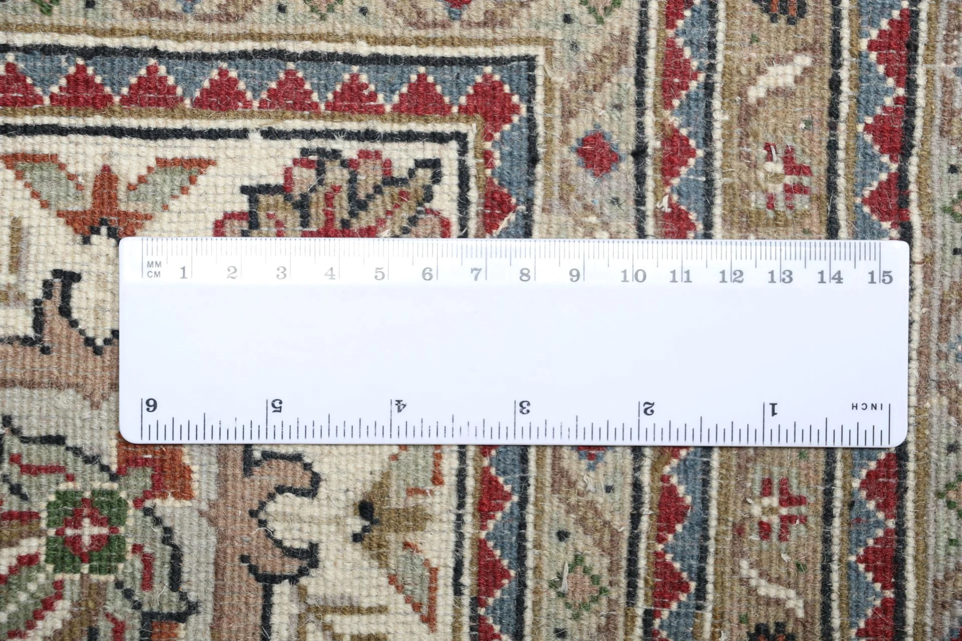 Tabriz Indian Rug — hand-knotted, 298 × 396 cm, Wool
