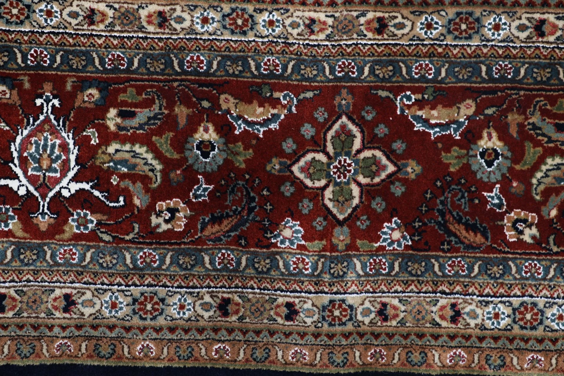 Moud Indian Rug — hand-knotted, 299 × 397 cm, Wool