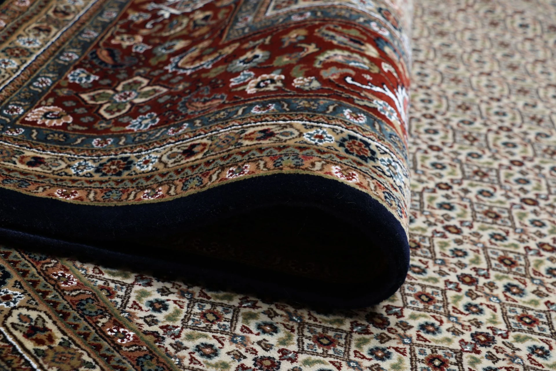 Hand-Knotted Wool Moud Indian Rug, 298 × 398 cm
