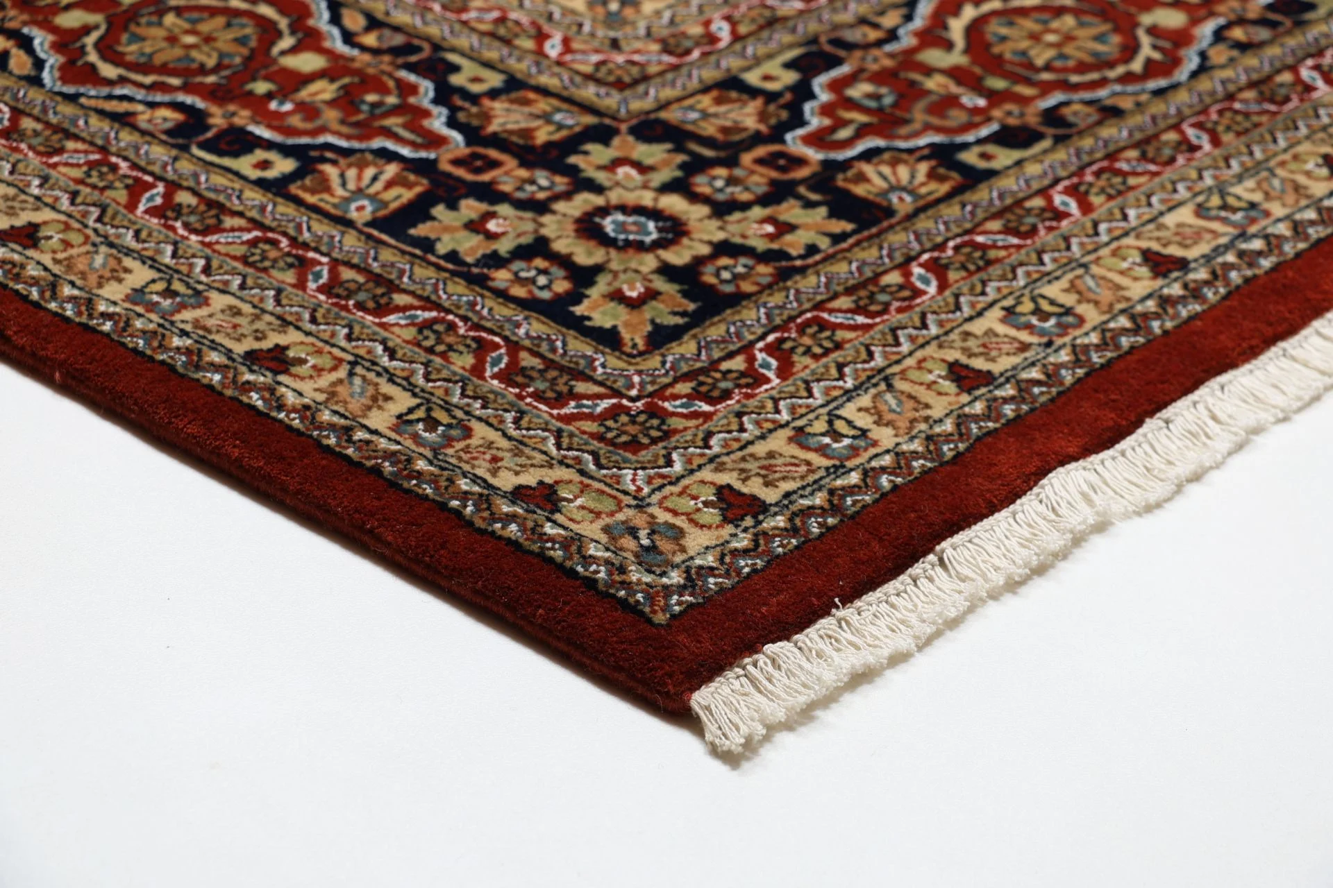 Qom Indian Rug — hand-knotted, 302 × 395 cm, Wool