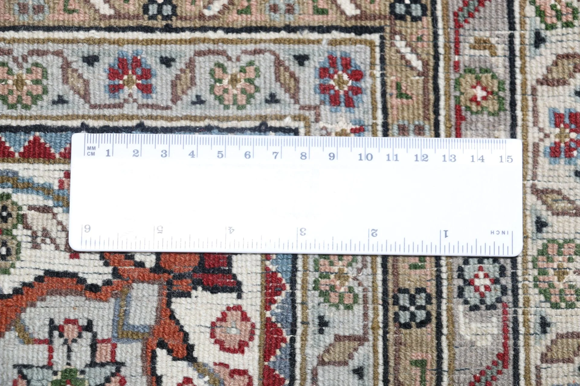 Tabriz Indian Rug — hand-knotted, 250 × 354 cm, Wool
