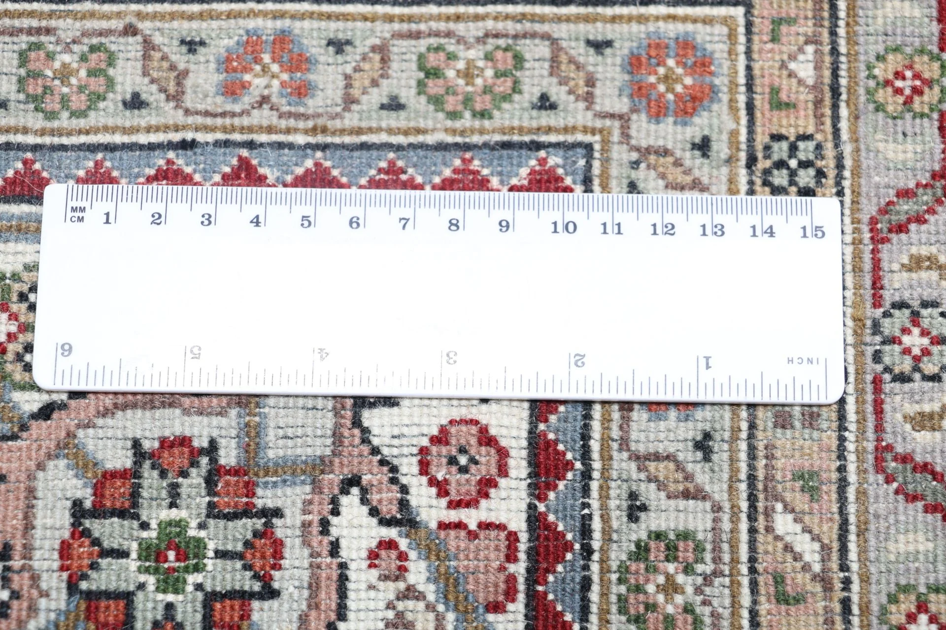 Hand-Knotted Wool Tabriz Indian Rug, 253 × 348 cm