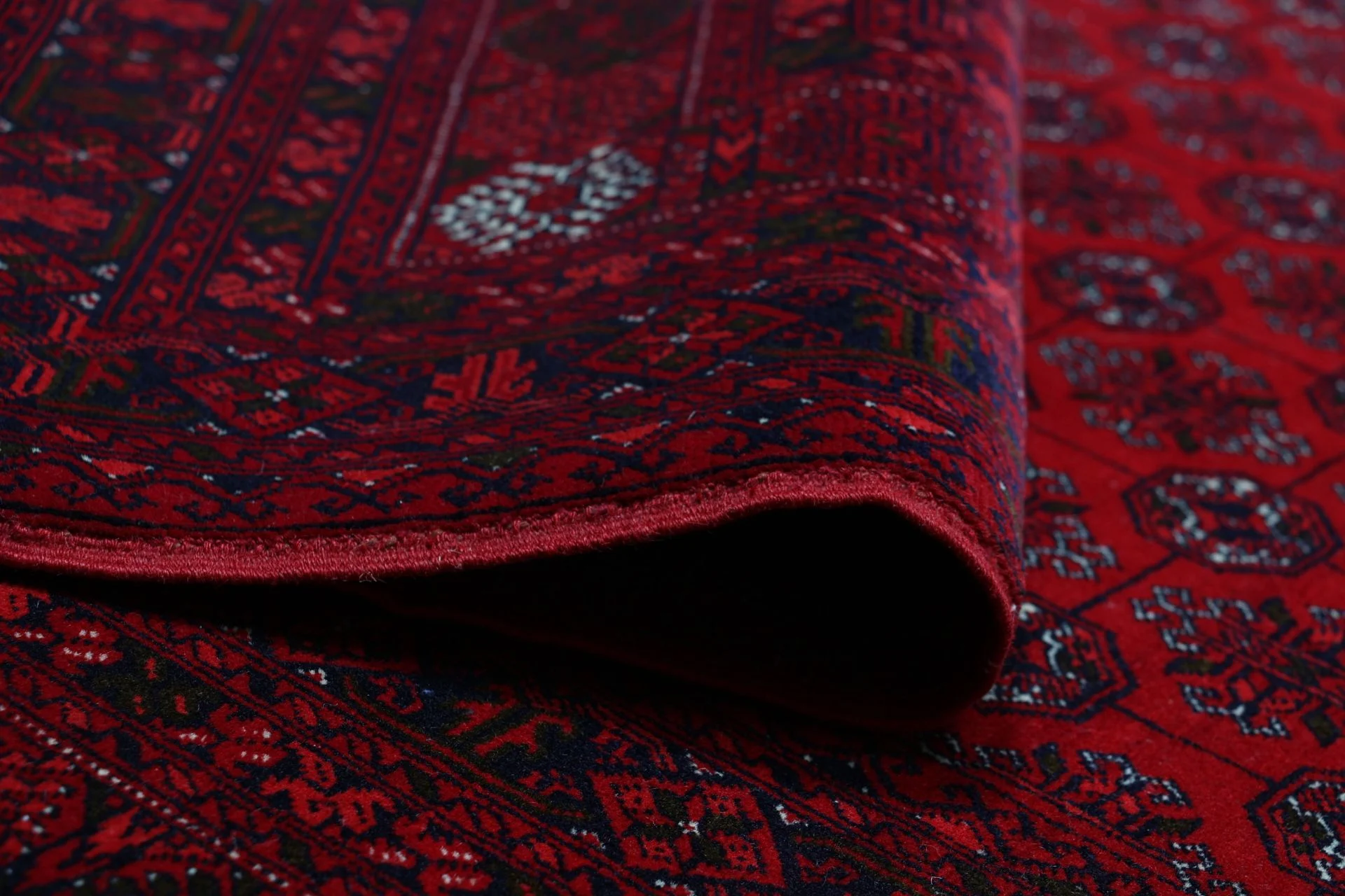 Hand-Knotted Wool Afghan Rug, 252 × 344 cm