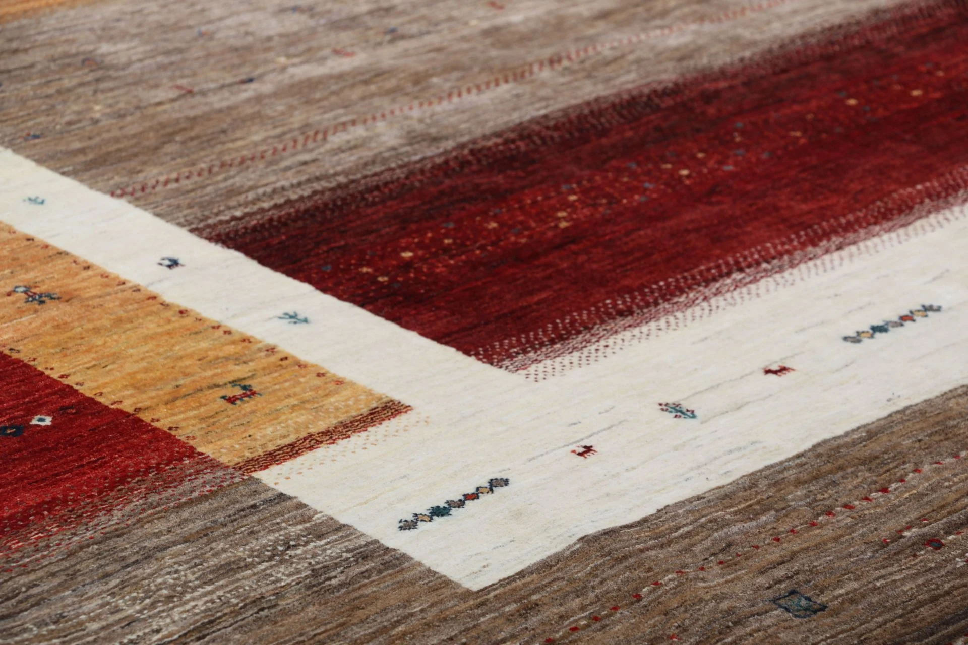 Loribaft Indian Rug 260 × 348 cm, Wool, hand-knotted