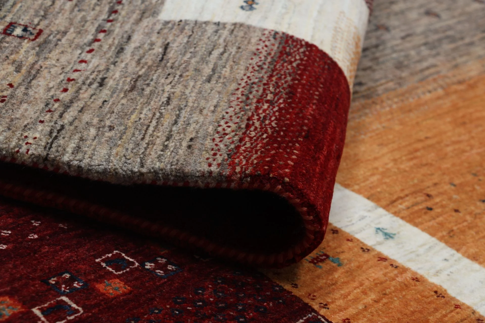 Loribaft Indian Rug — hand-knotted, 248 × 306 cm, Wool