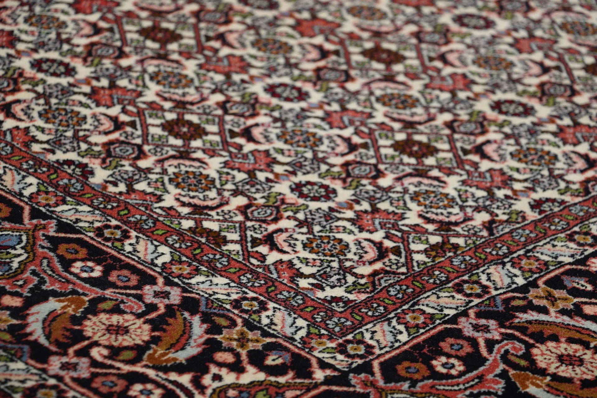 Bijar Persian Rug 254 × 355 cm, Wool, hand-knotted